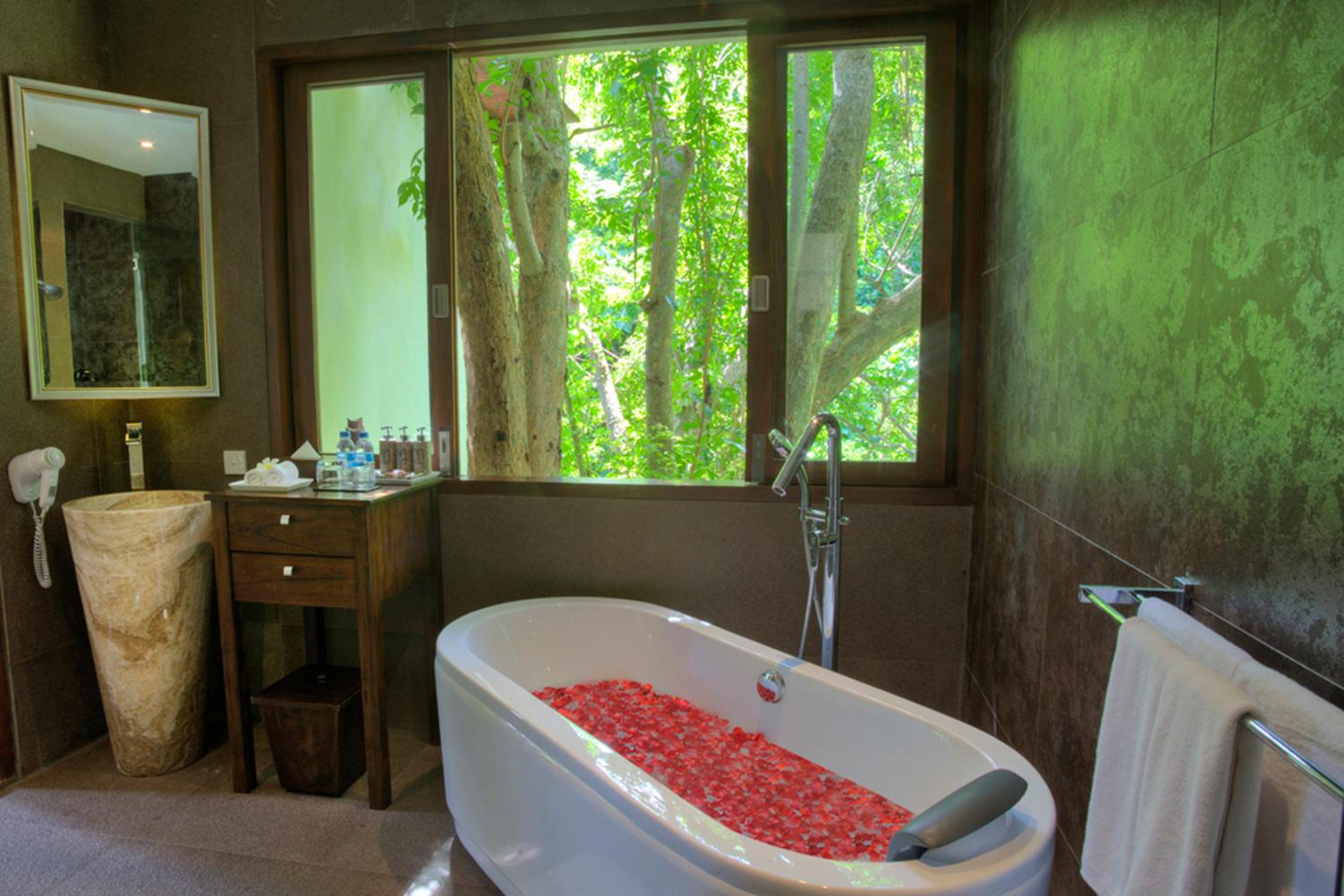 One-Bedroom Private Pool Villa - Photo 9