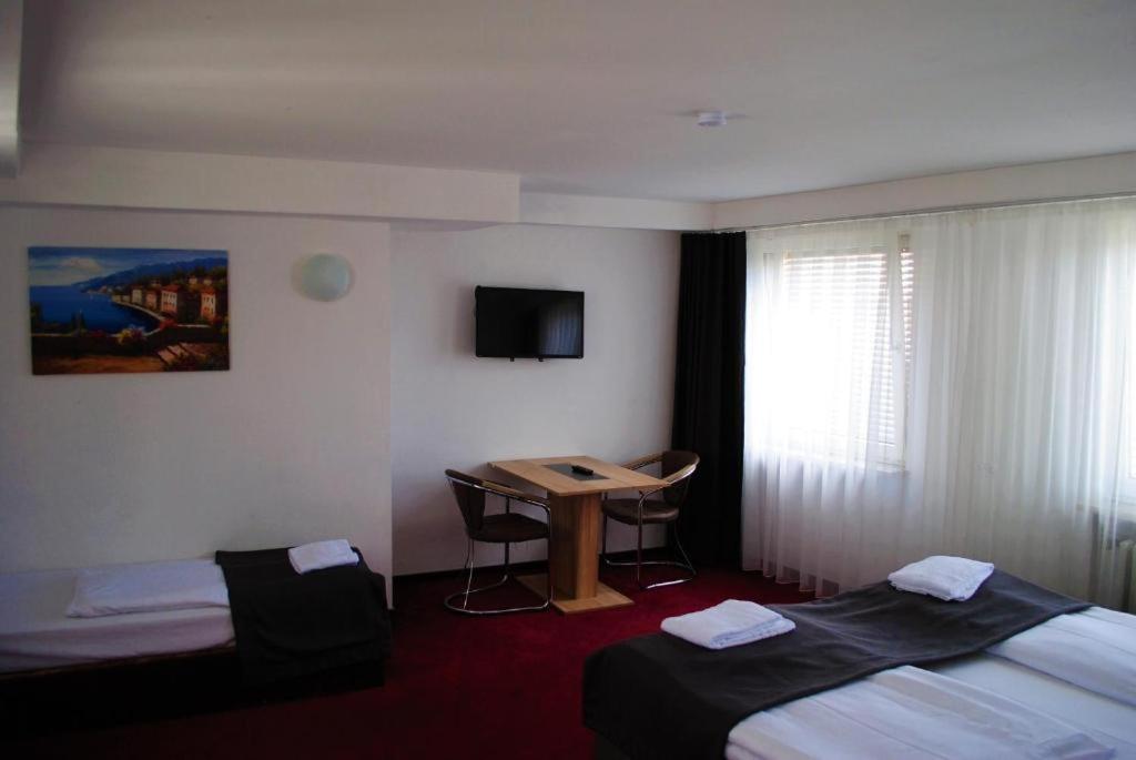 Triple Room photo 3