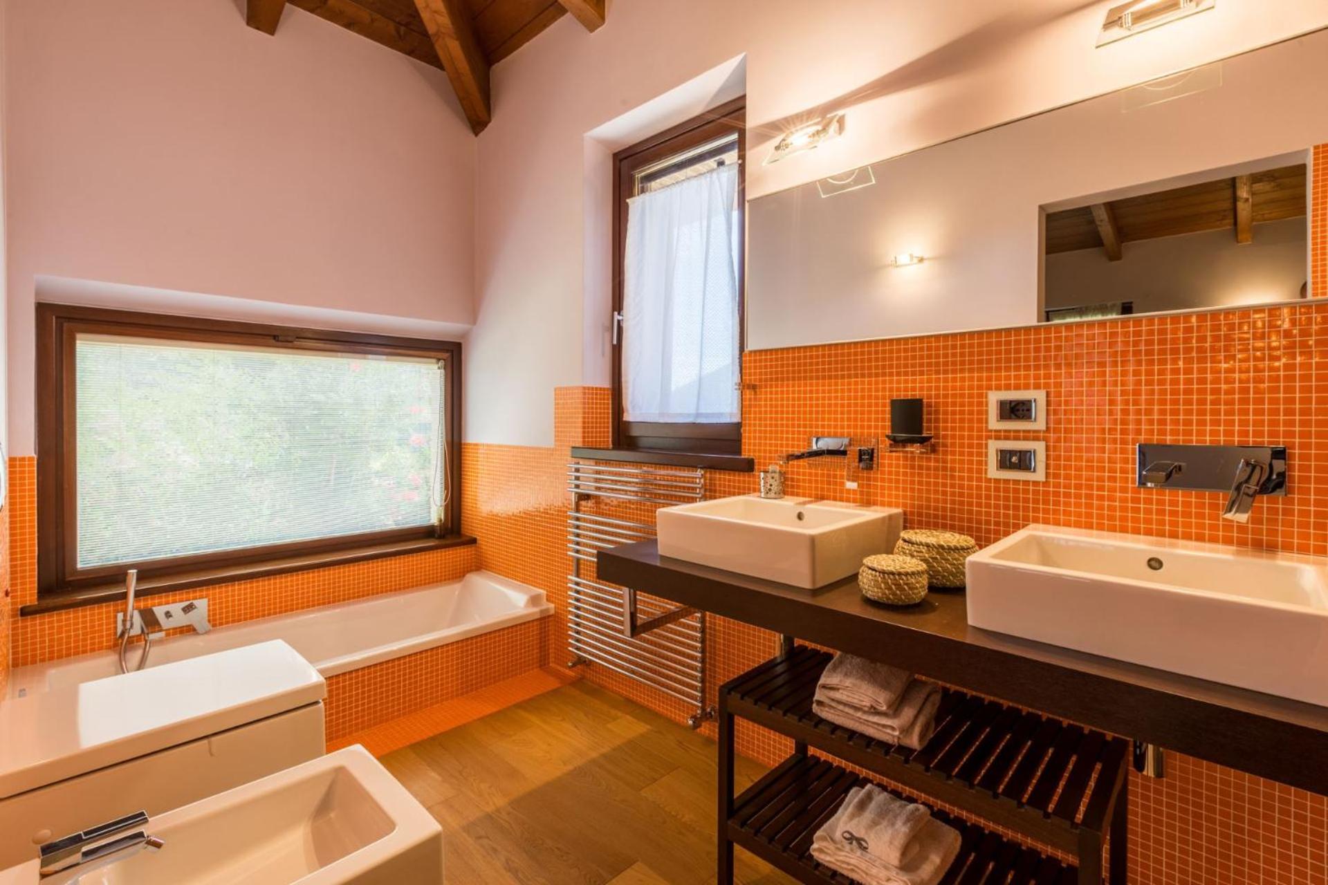 Villa photo 3