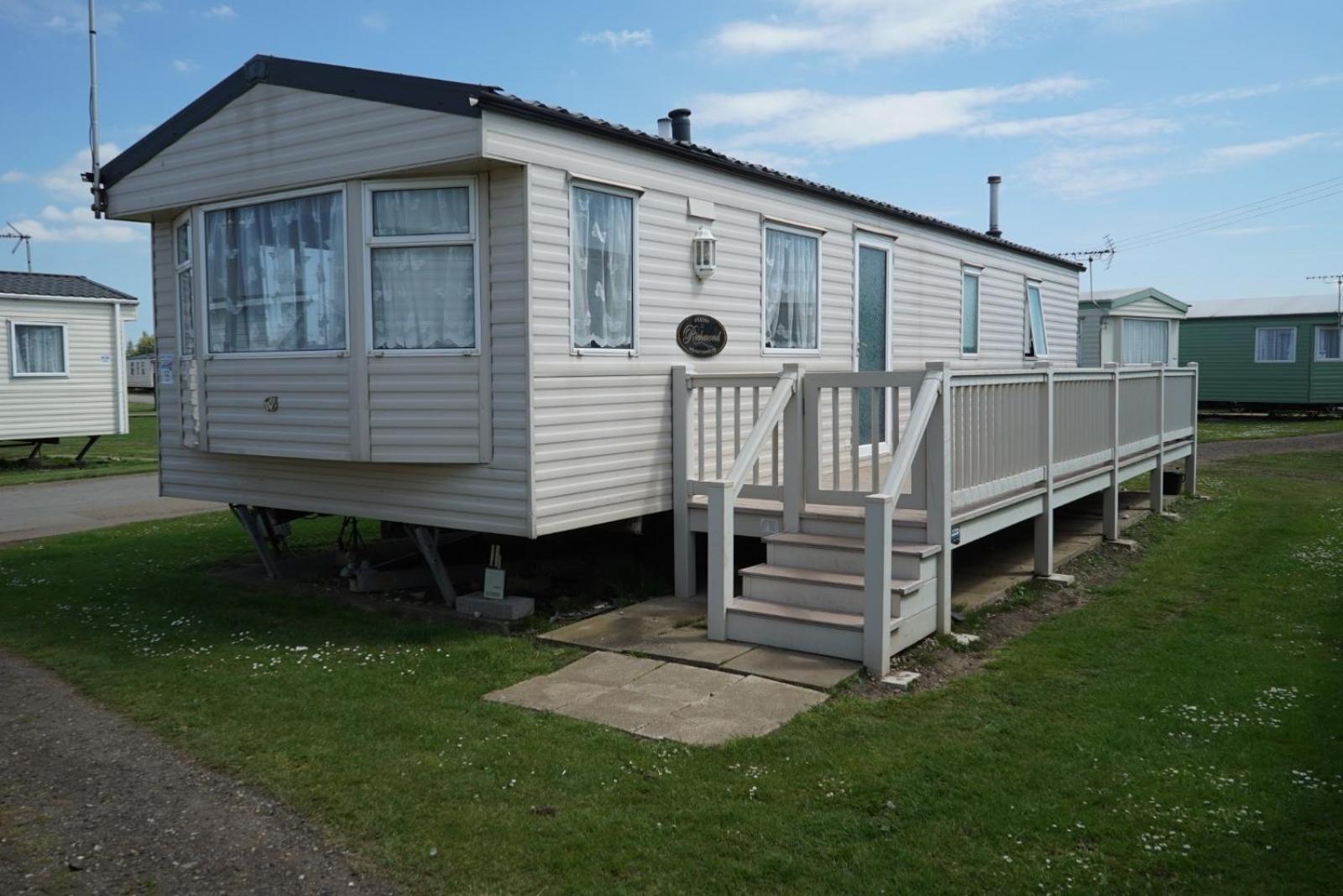 Three-Bedroom House - Photo 39