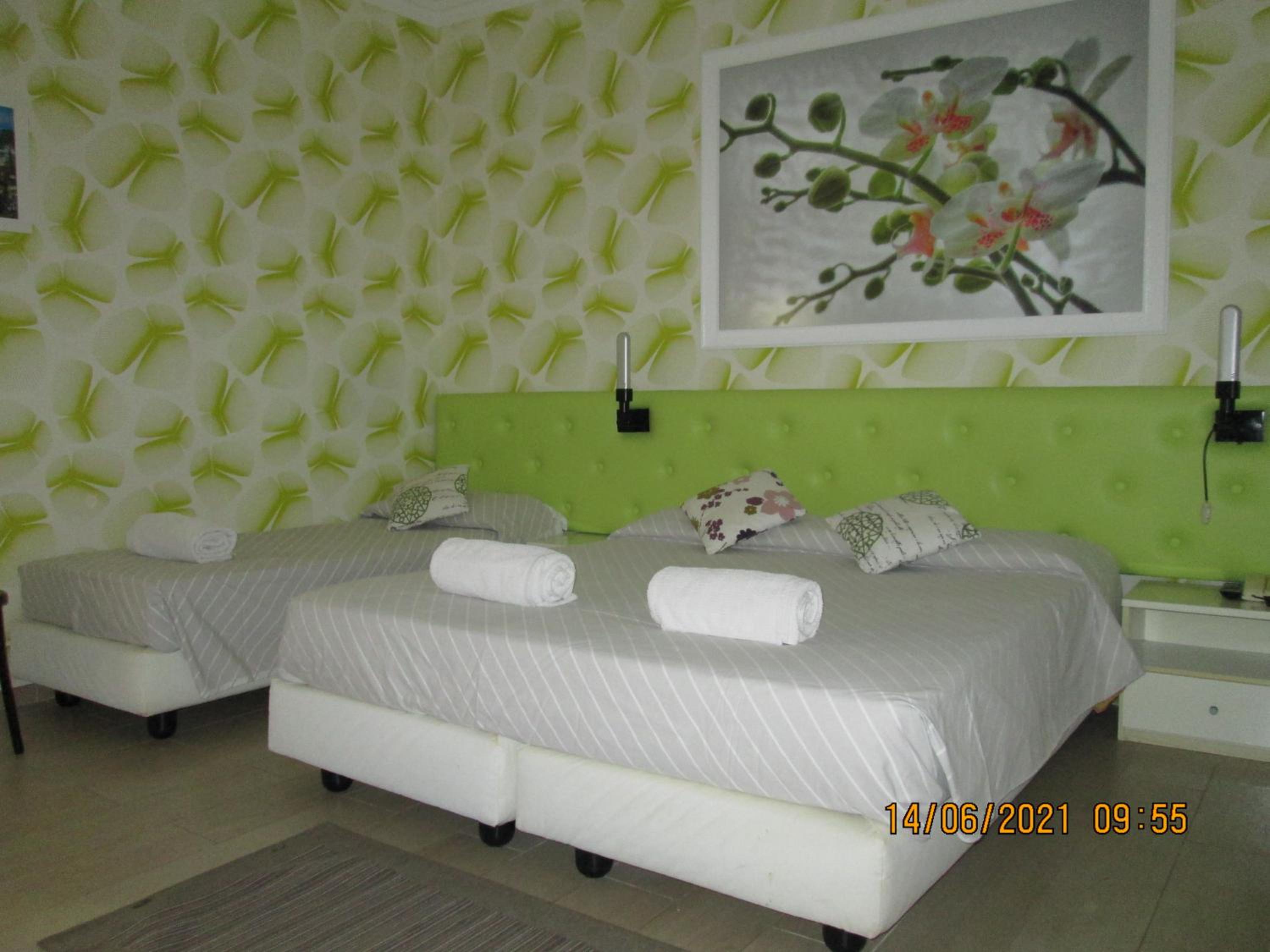 Double Room with Extra Bed photo 3