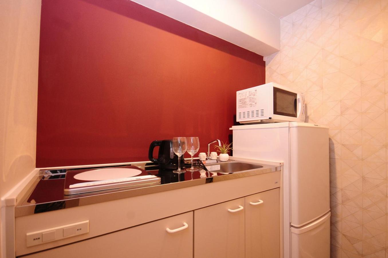 Executive Suite - Photo 5