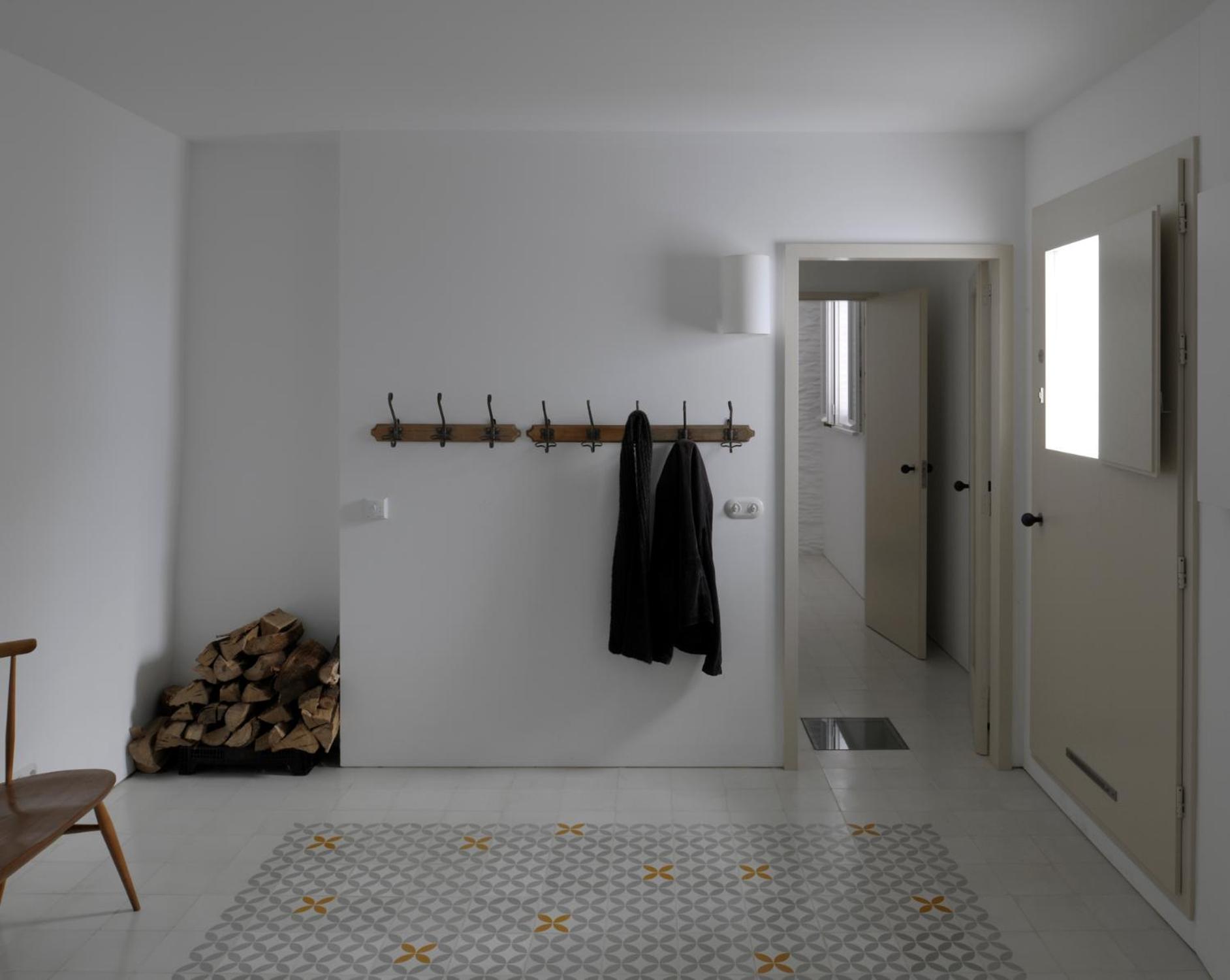 Casa de cuatro habitaciones