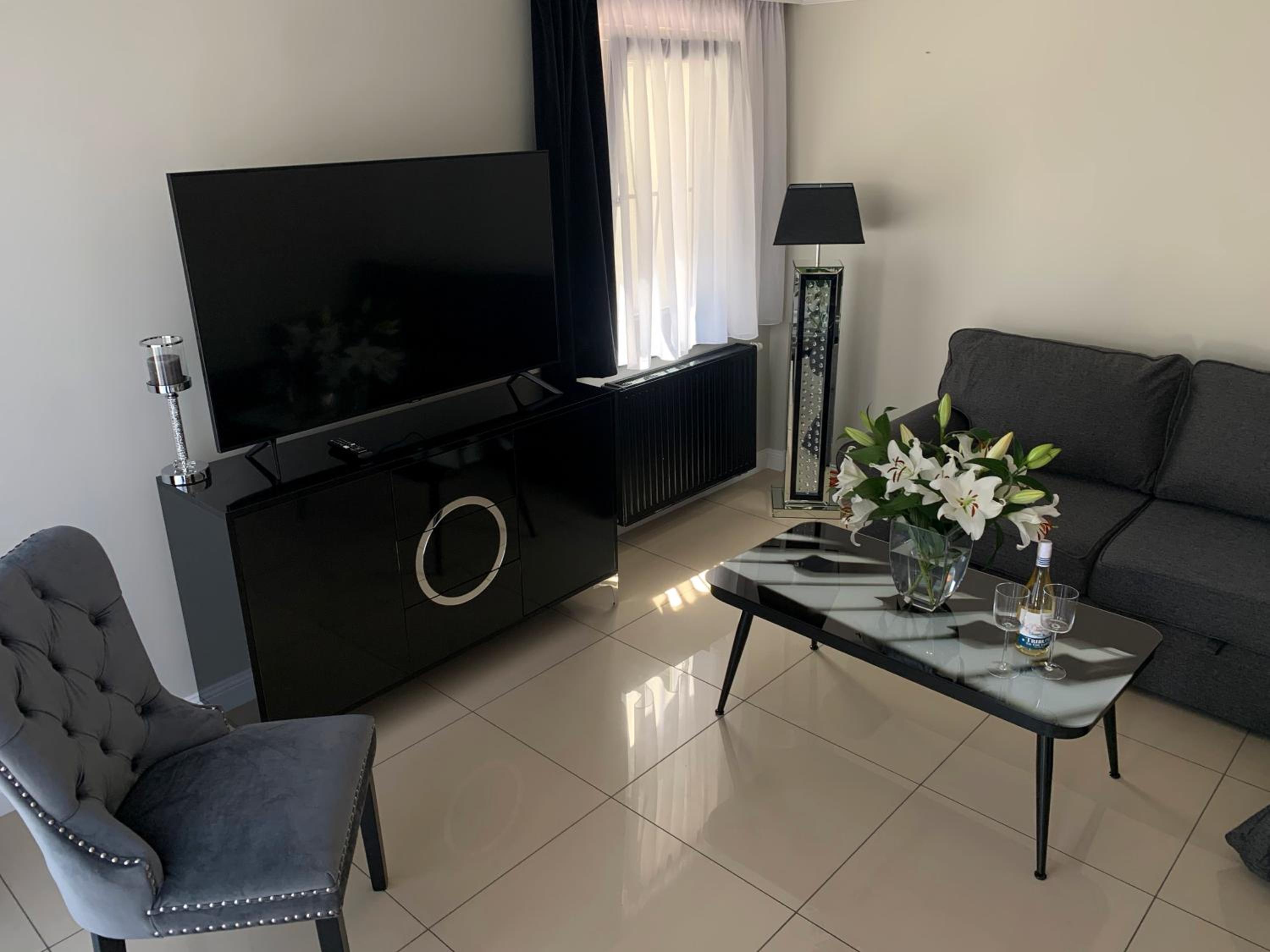 Apartment - Ground Floor - Photo 4