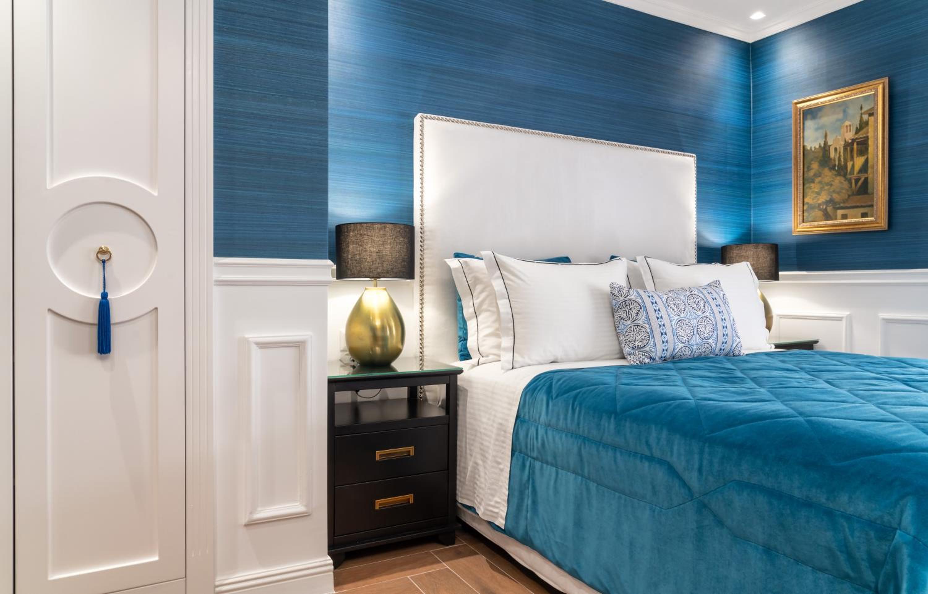 Junior Suite with Balcony