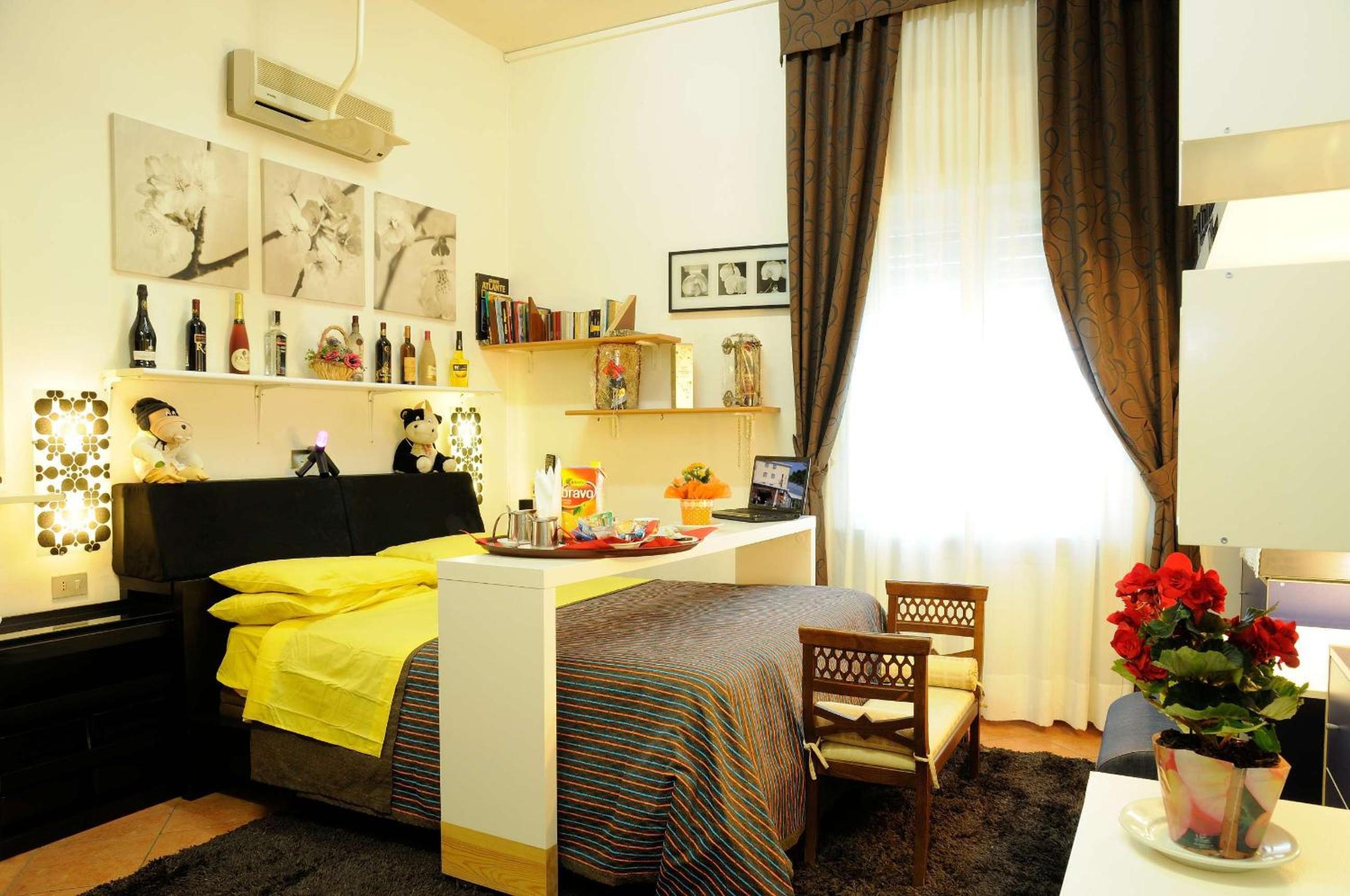 Double or Twin Room - Photo 3