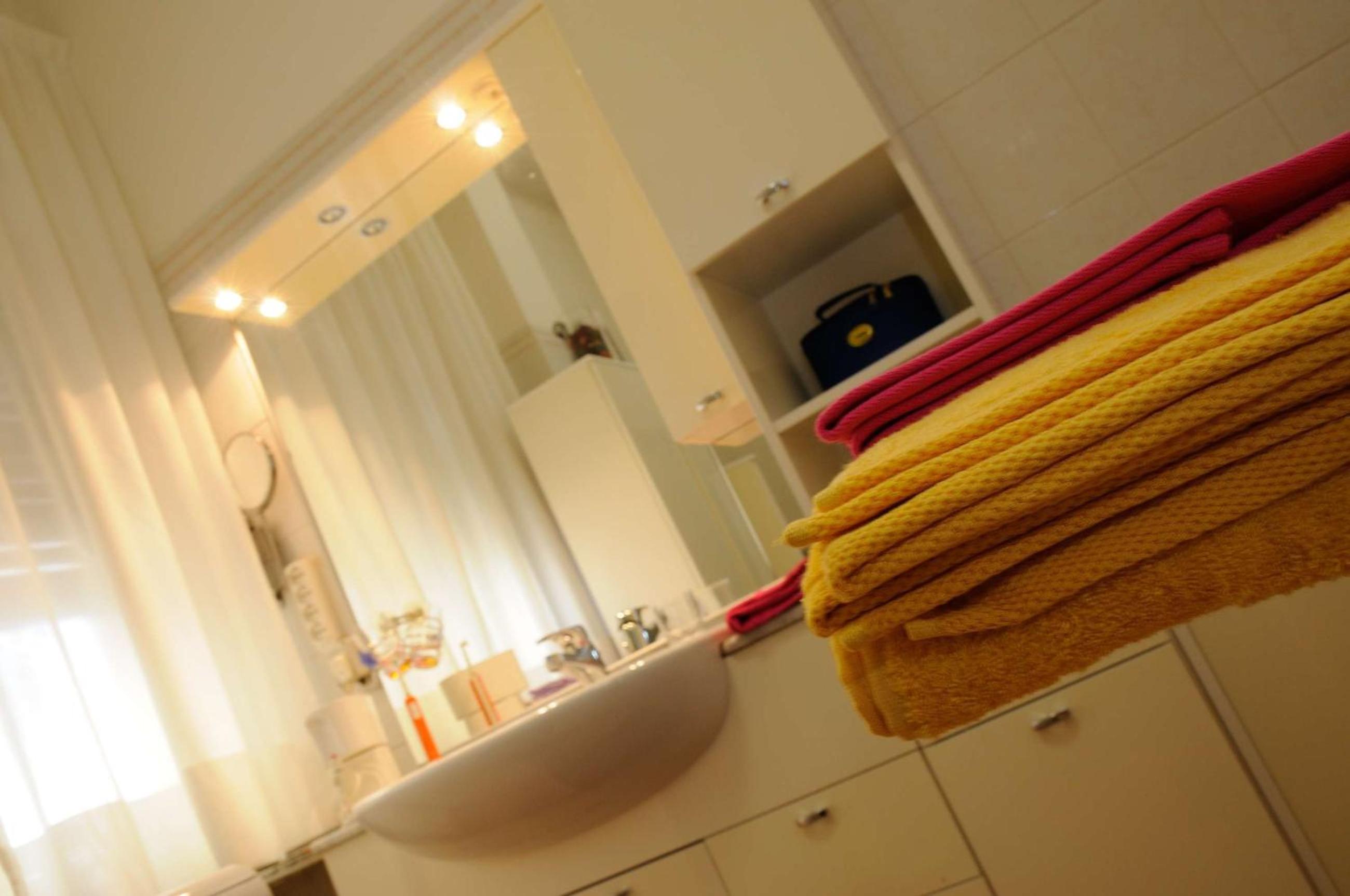 Double or Twin Room - Photo 2