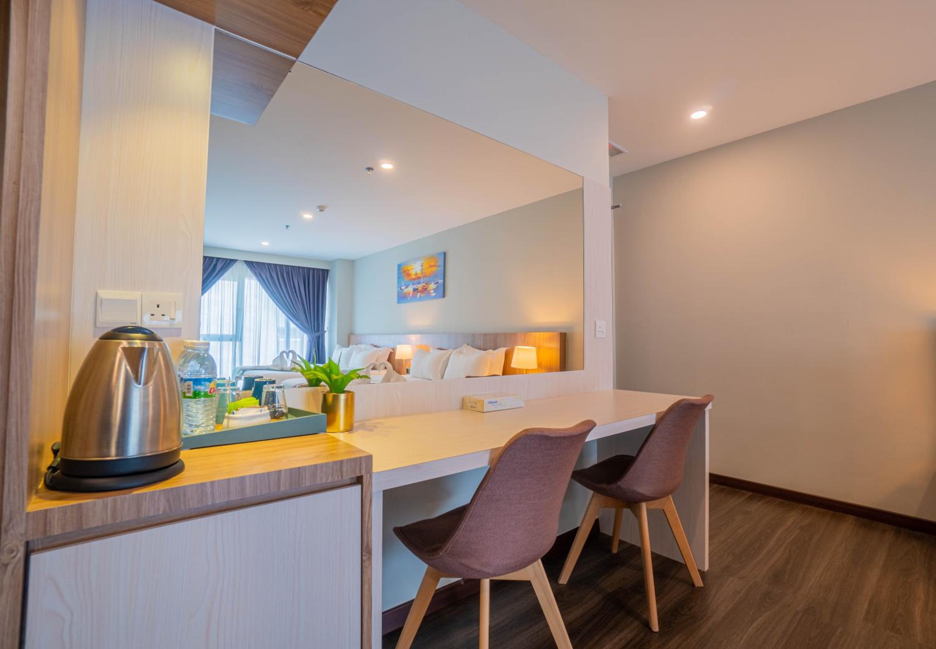 Deluxe Family Room - Photo 6
