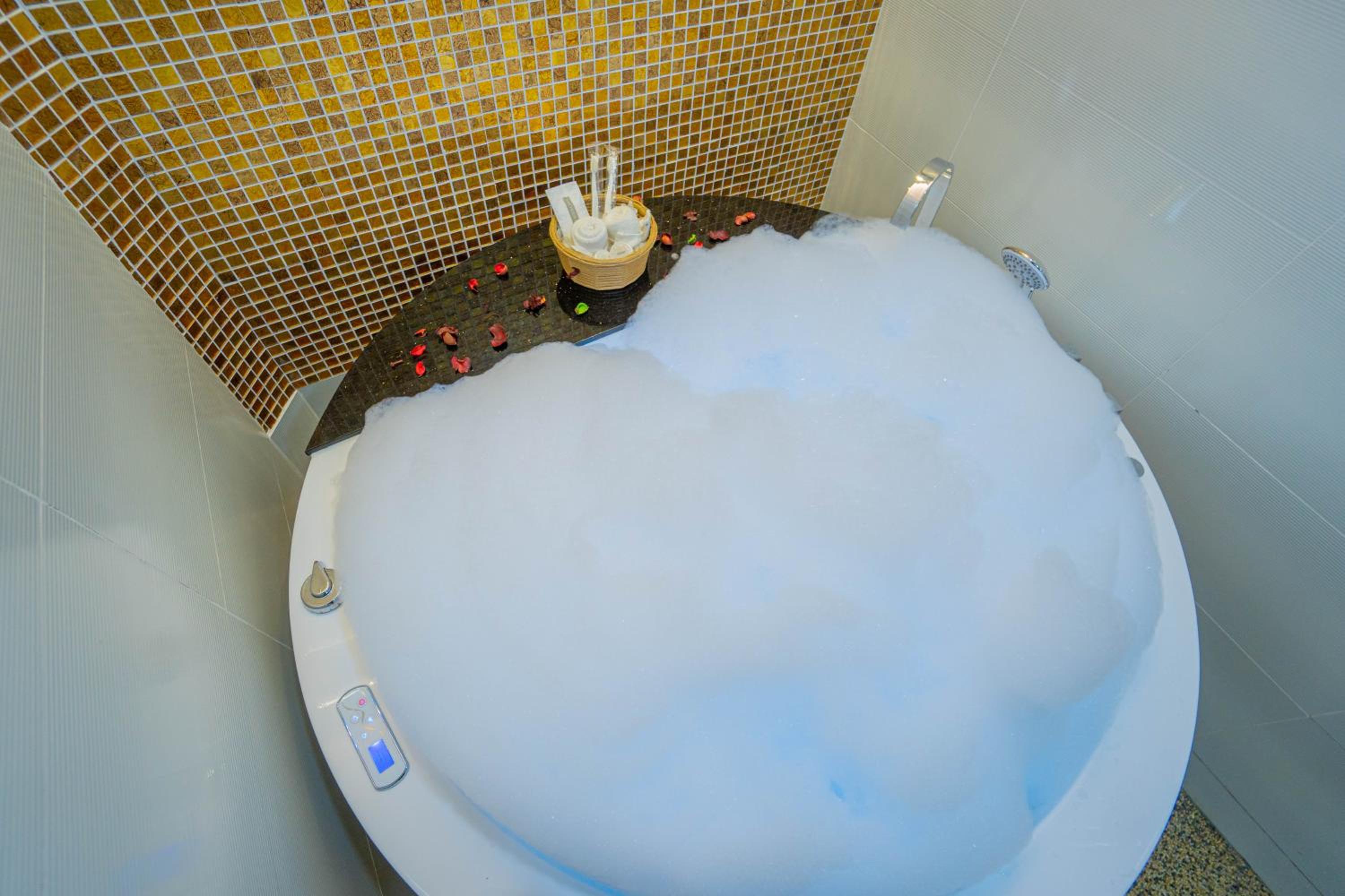 King Room - Photo 6