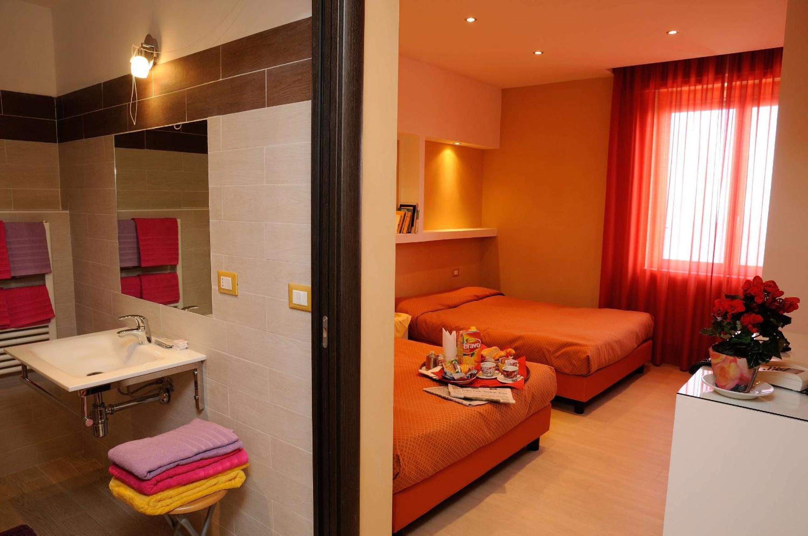 Quadruple Room - Photo 1
