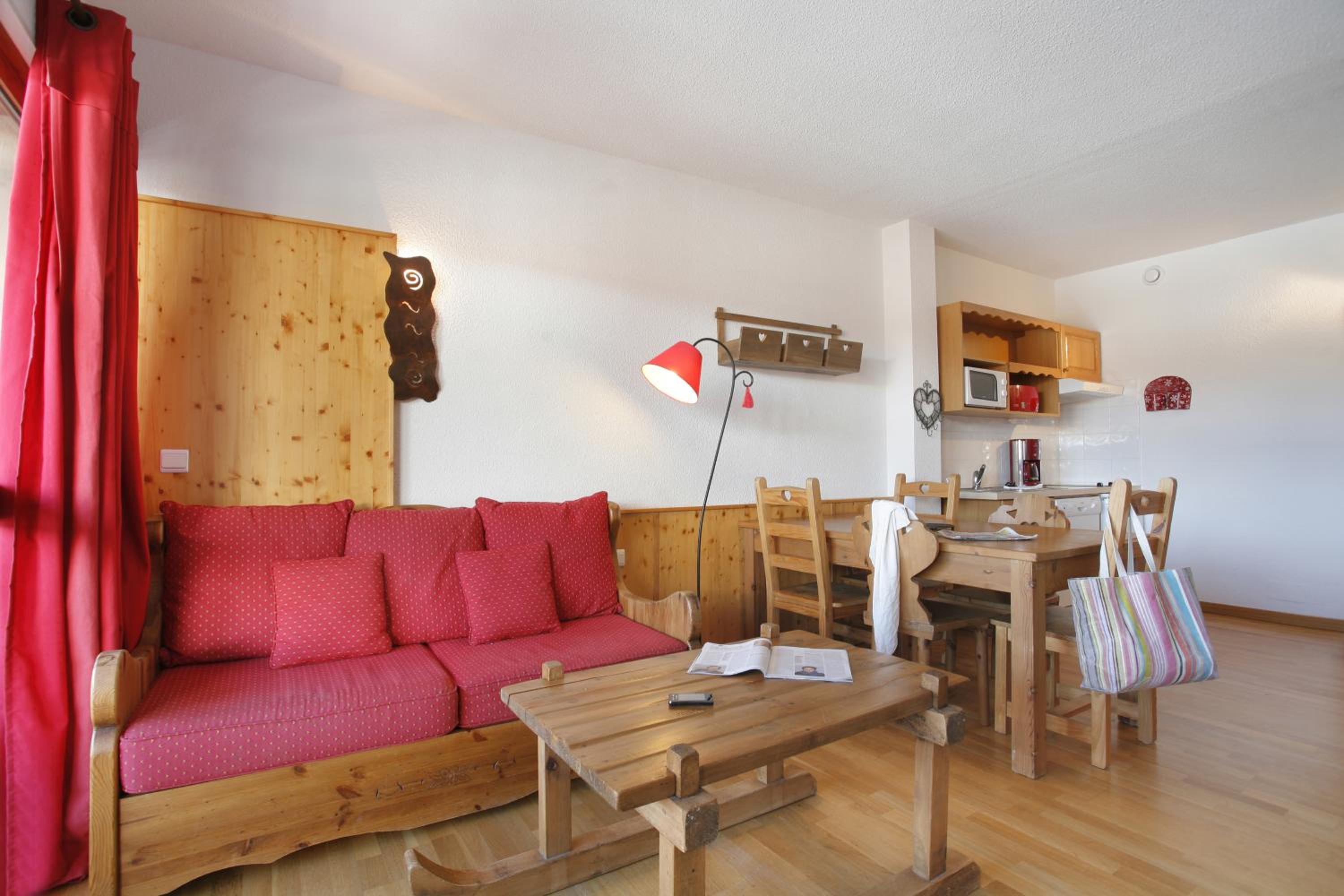 Apartment (2-8 Adults)