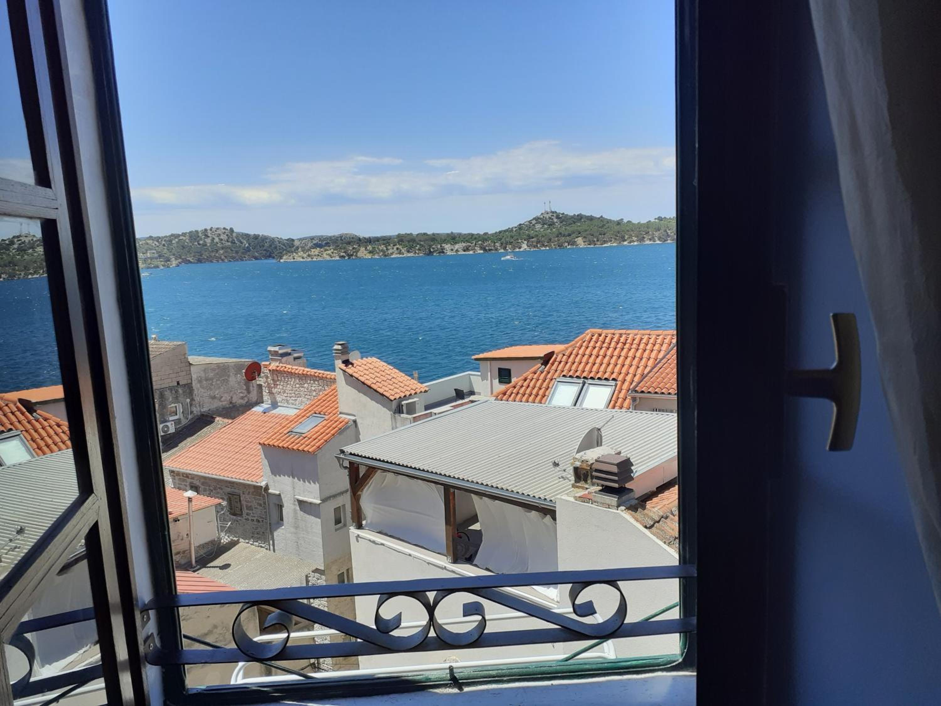 Studio Apartment with Sea View - Photo 22
