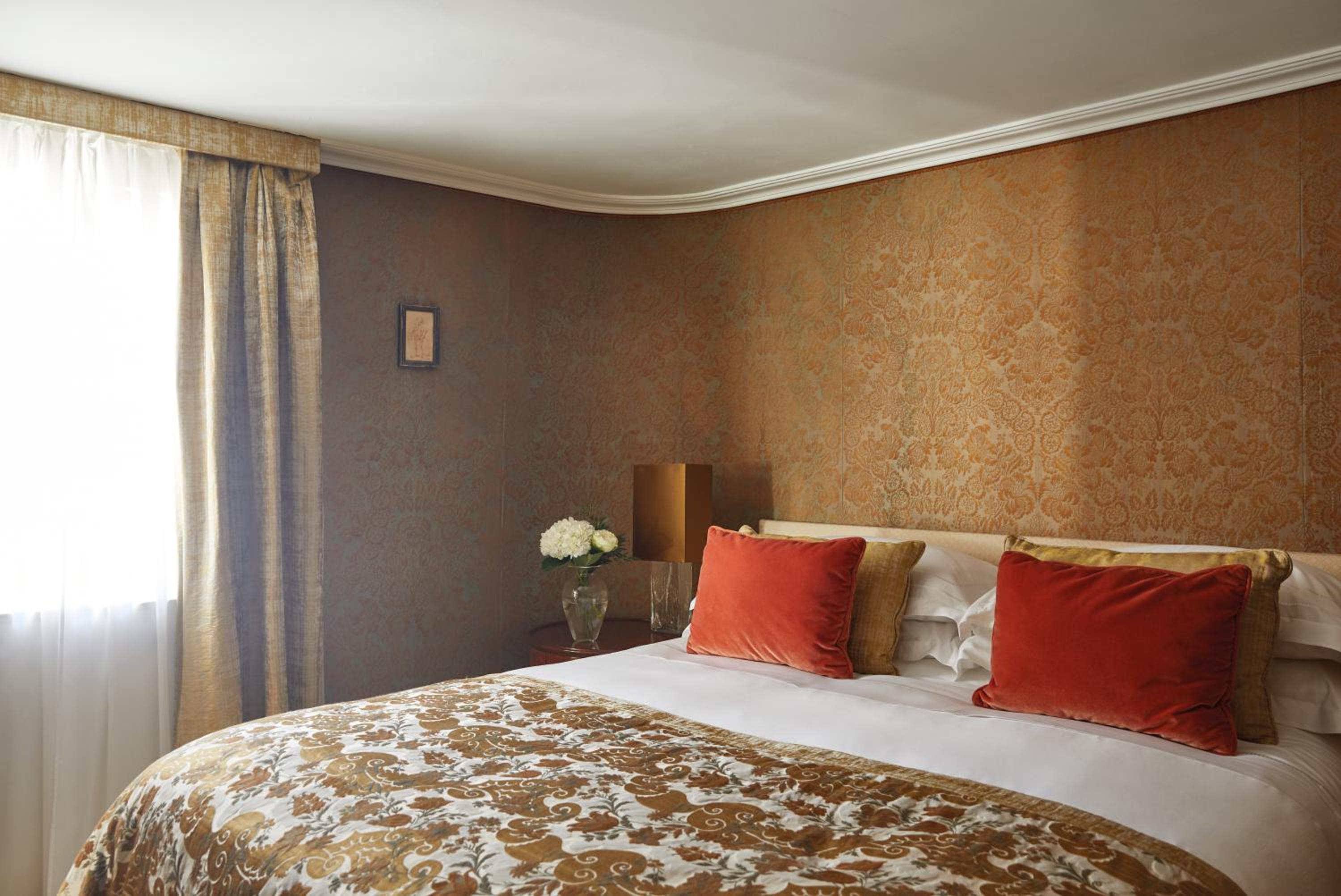Single Room with 1 Adult Occupancy (Non Smoking)