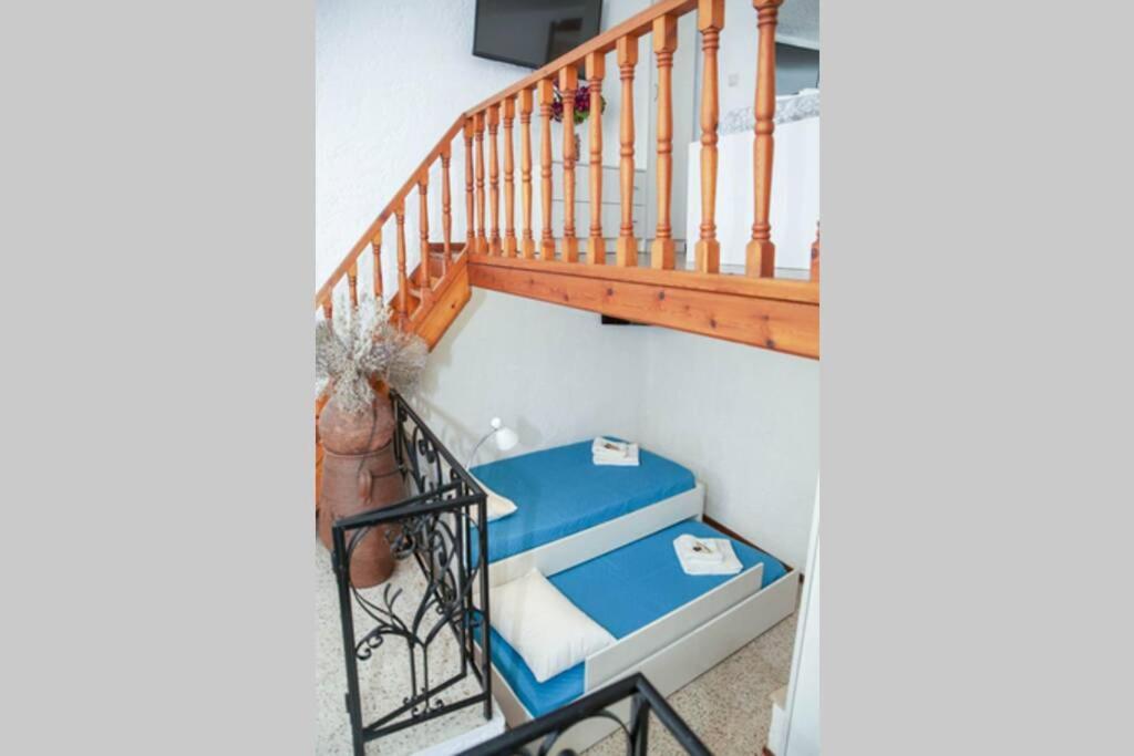 Two-Bedroom House photo 1