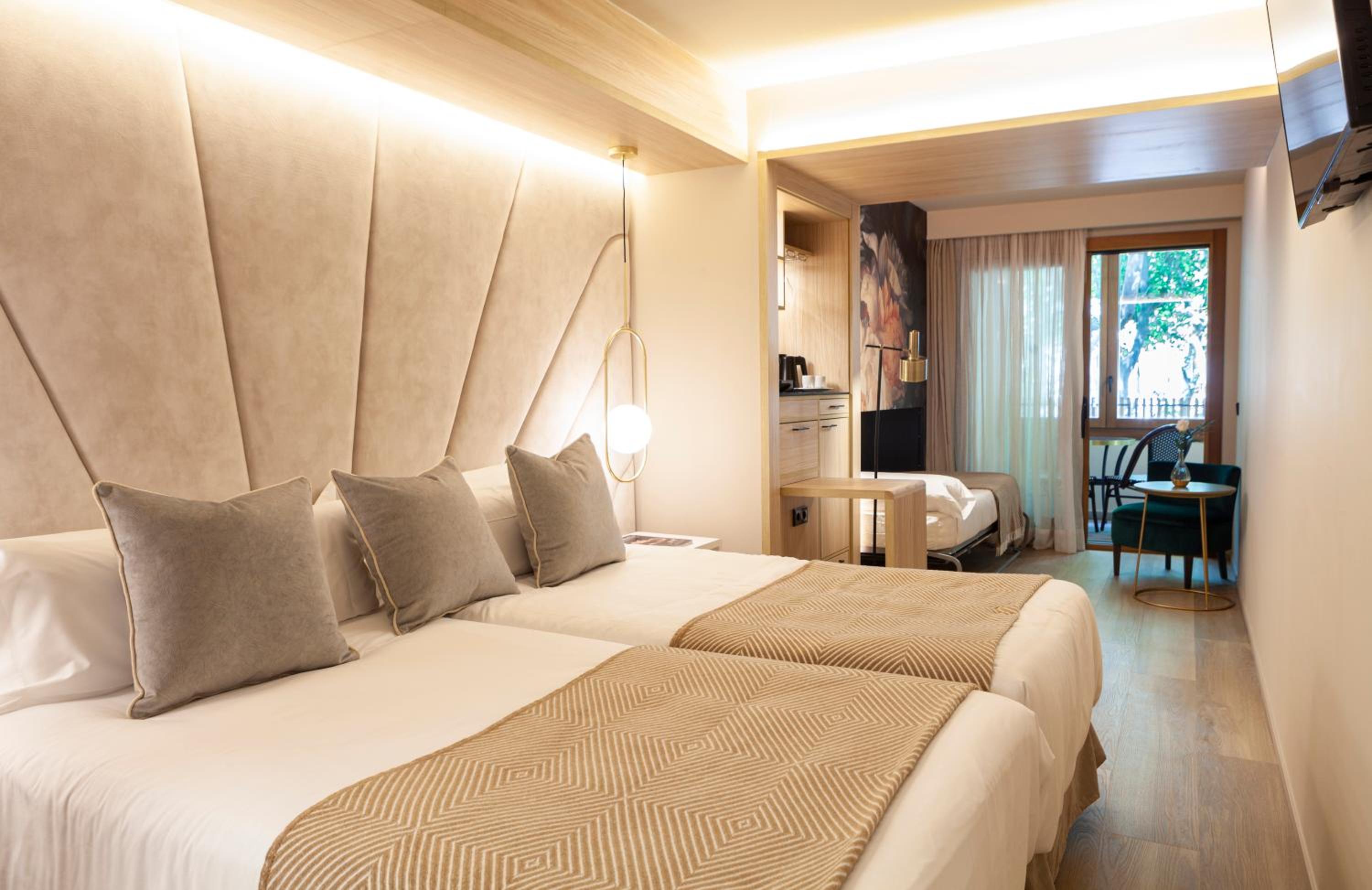 Princess Junior Suite - Photo 7