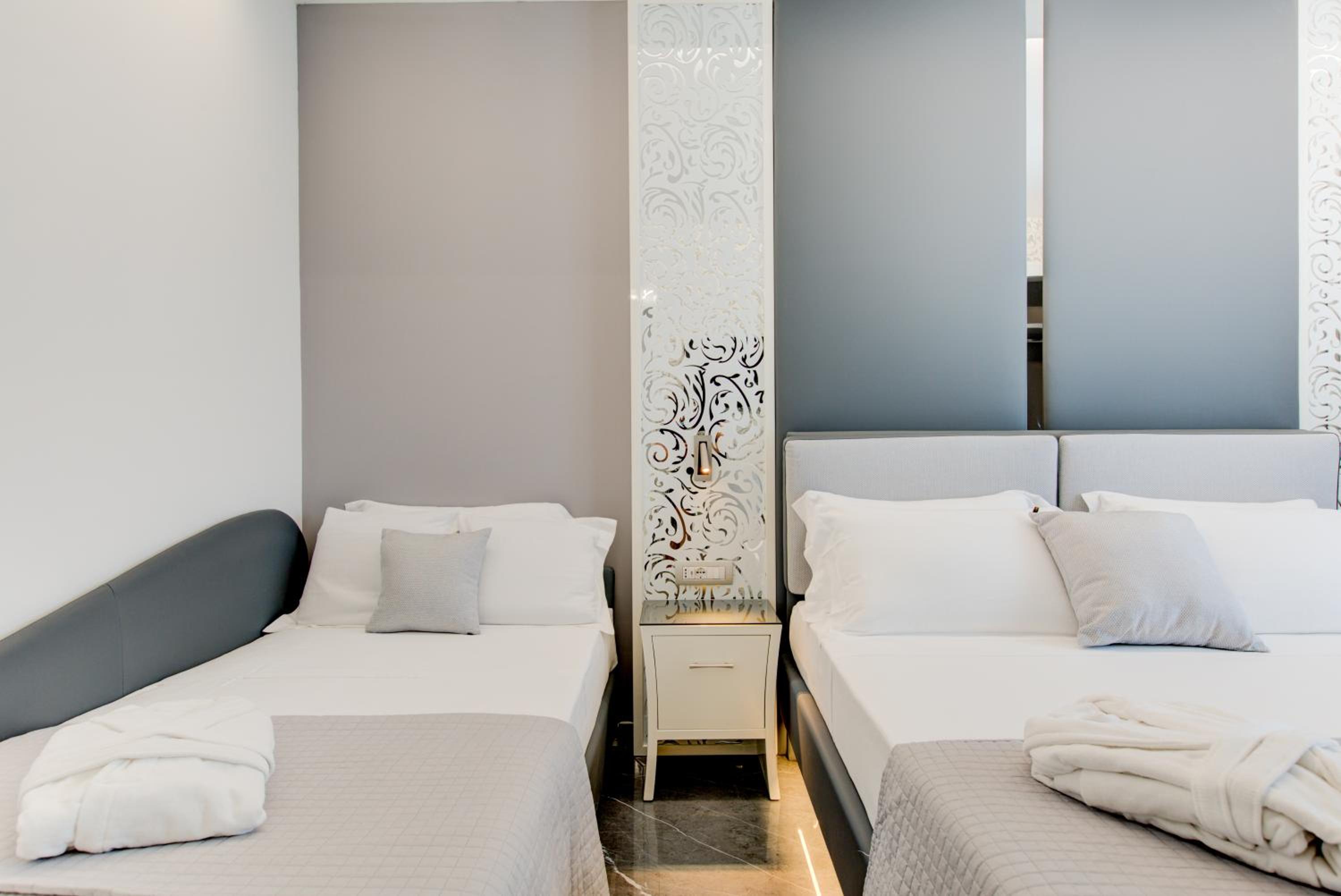 Superior Triple Room - Photo 1