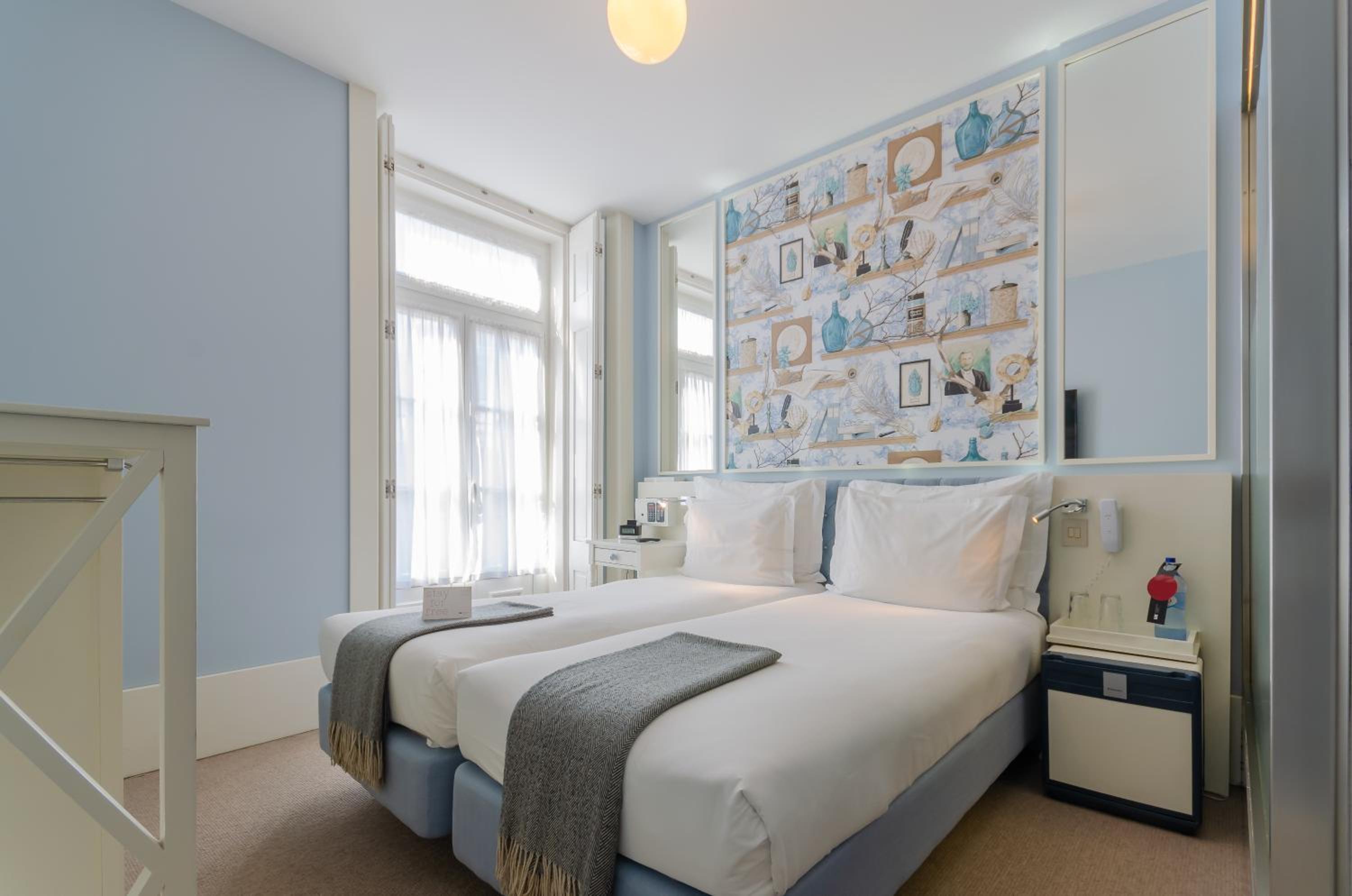 Classic Double Room with City View