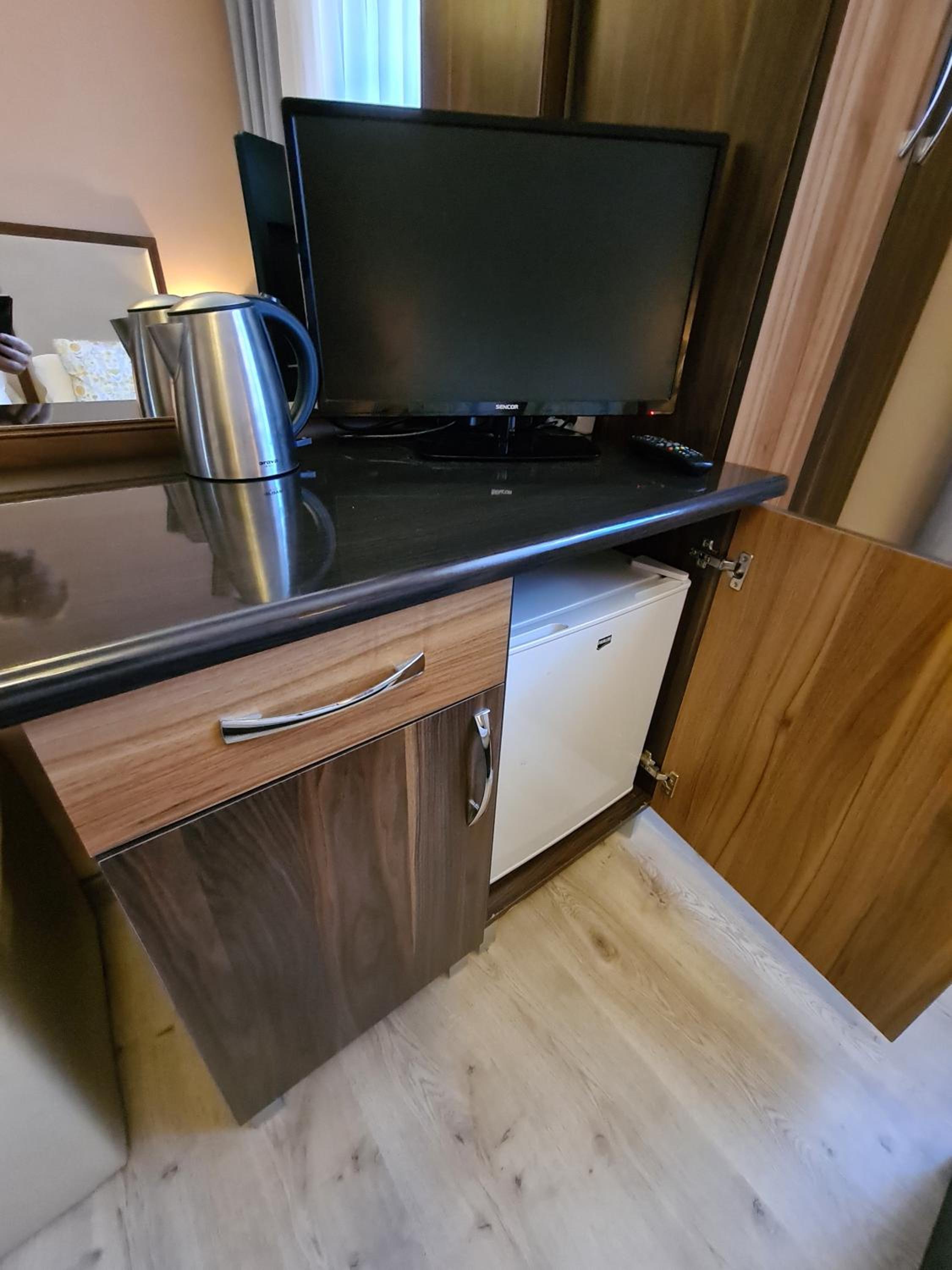 Standard Double Room - Photo 1