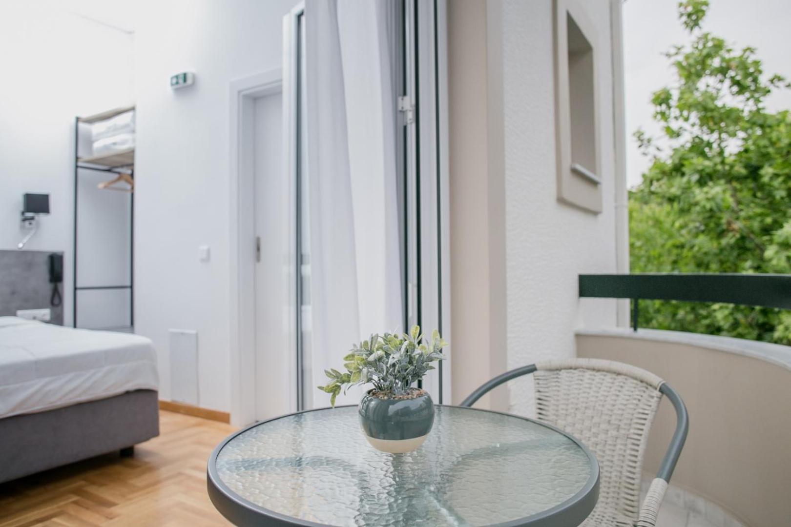 Double Room with Balcony photo 2