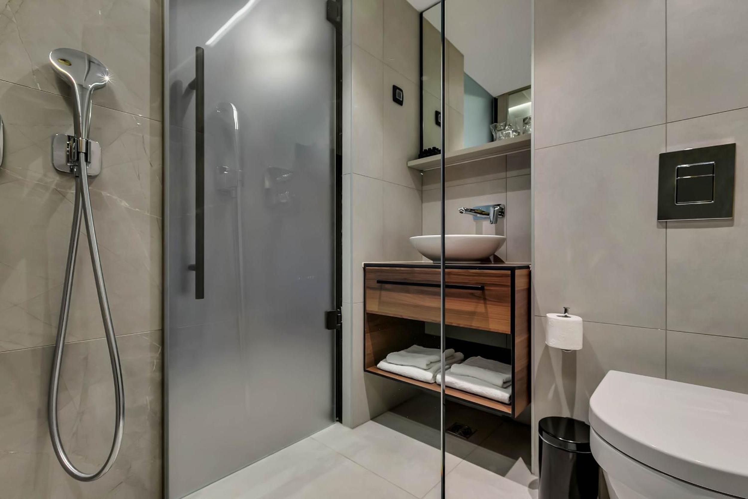 Superior Double Room with Balcony and Sea View - Photo 4