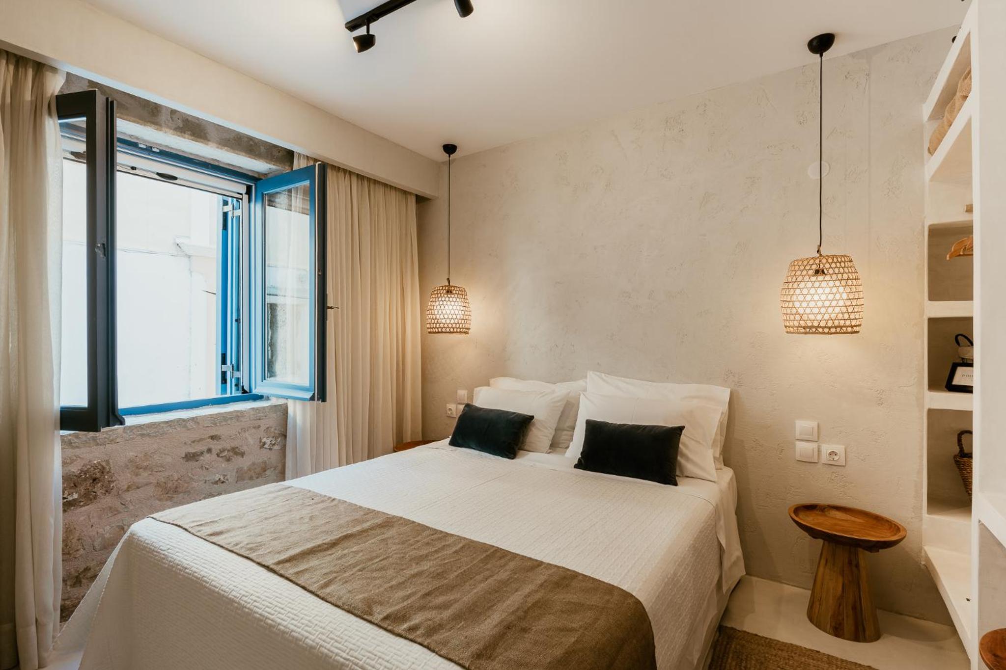 Double Room - Photo 7