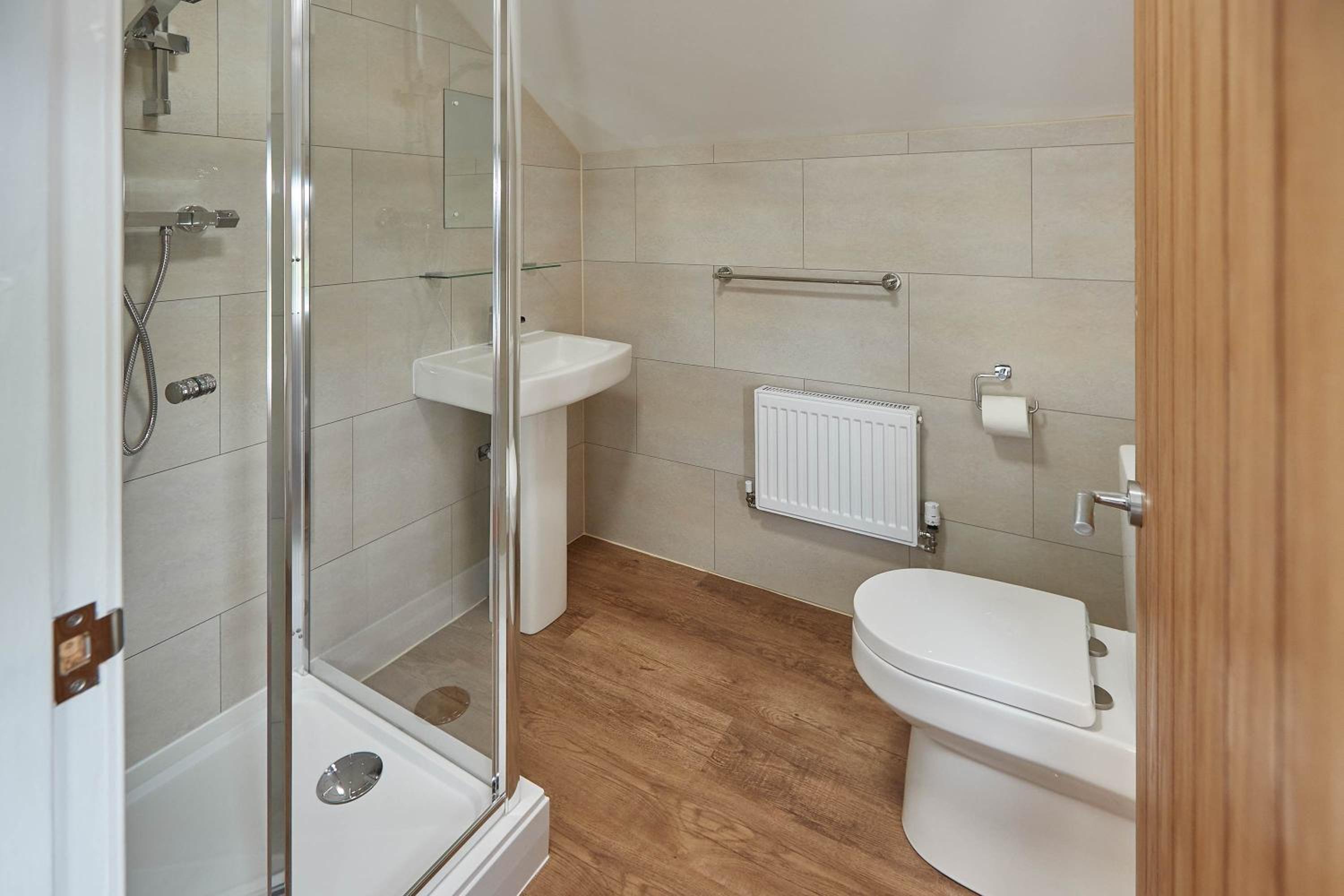 Three-Bedroom House photo 2