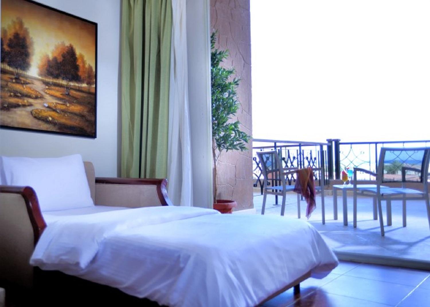 Superior Double Room with Side Sea View - Egyptians Only - Photo 6