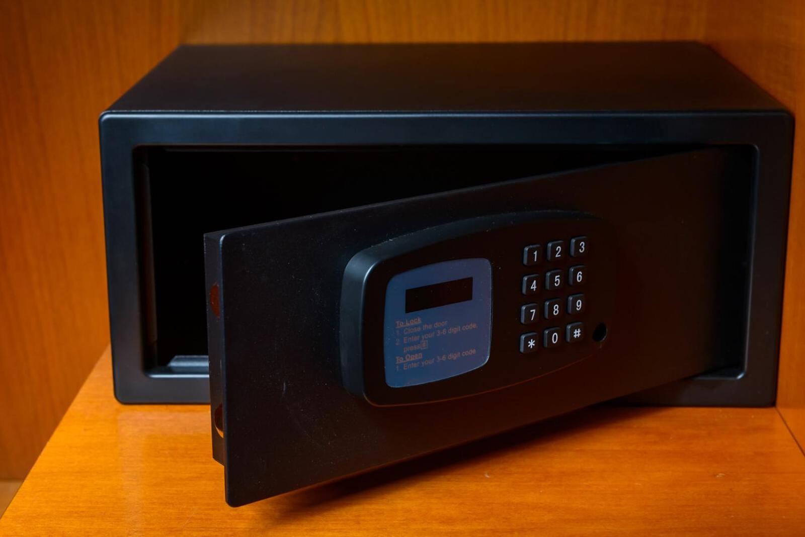 Twin Room - Photo 6