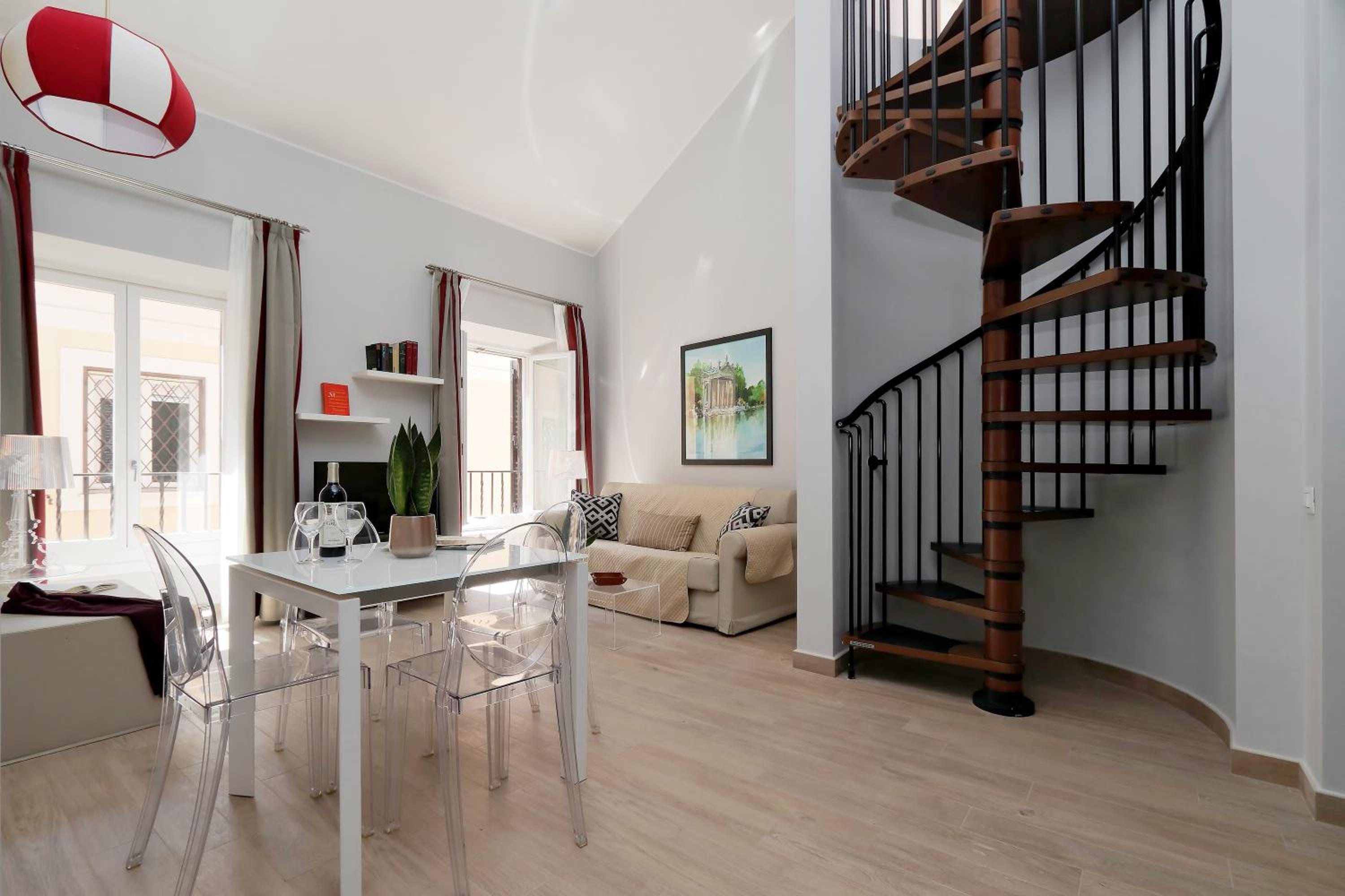 Large Two-Bedroom Apartment with Terrace photo 1