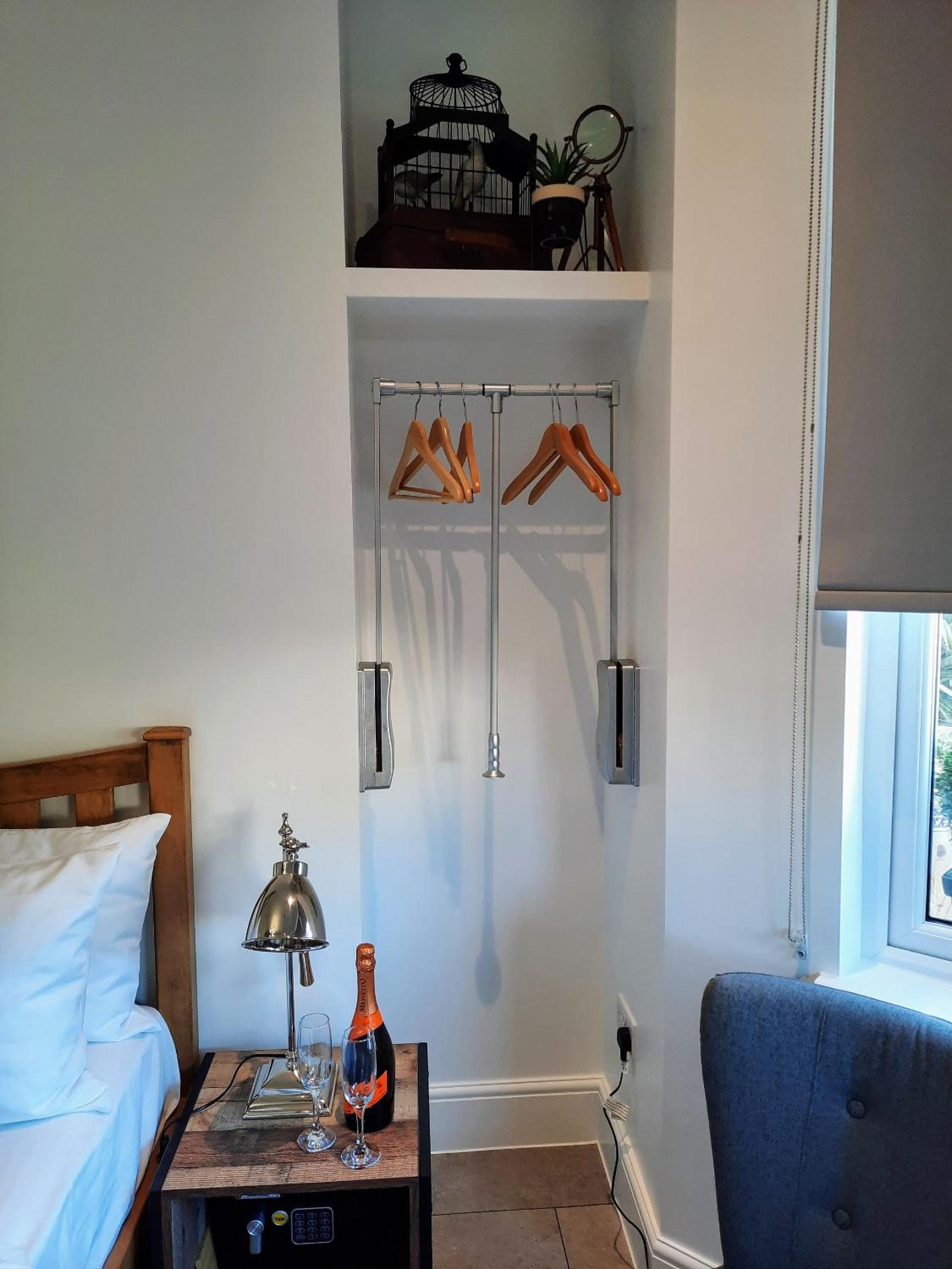 Superior Double Room - Photo 10