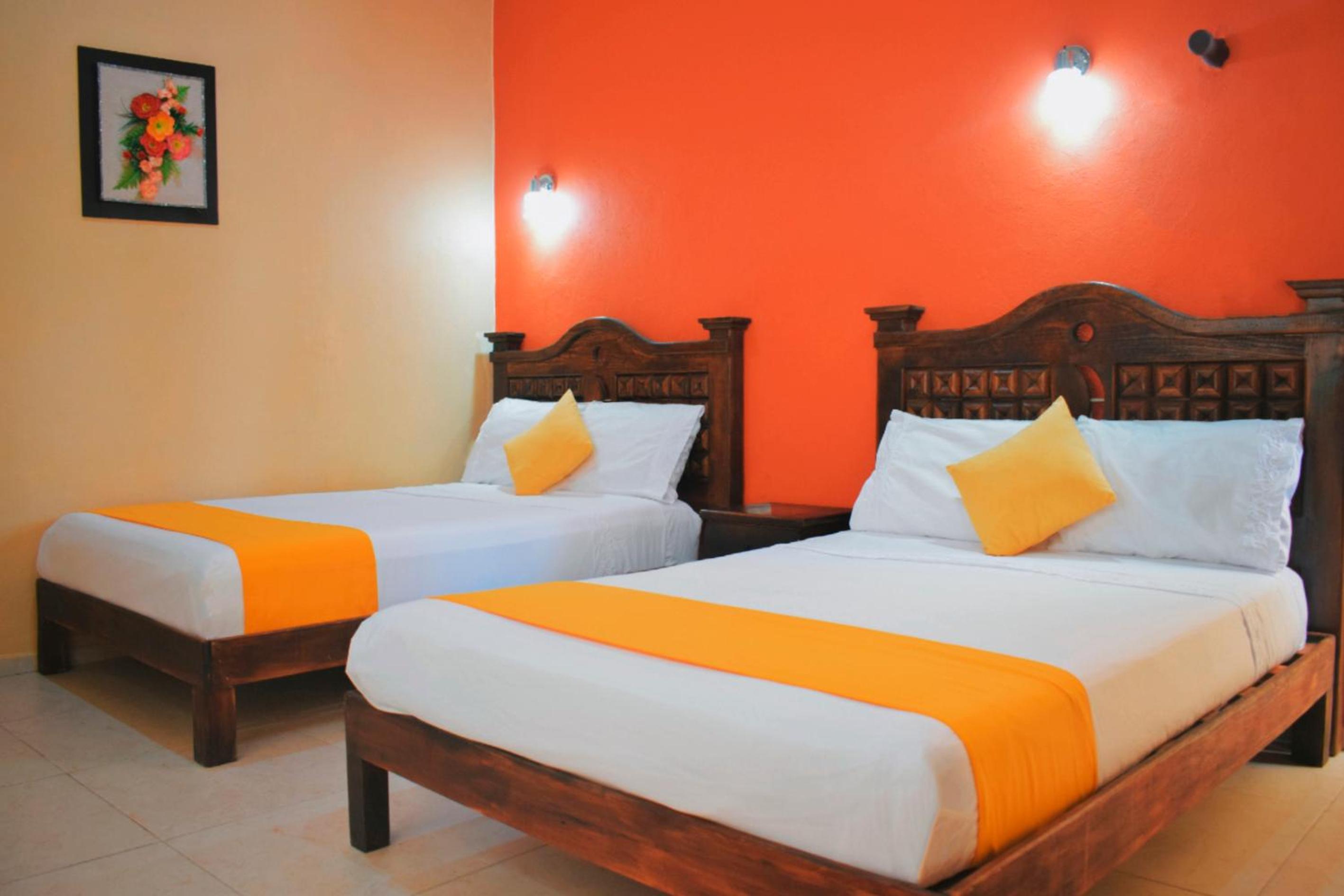 Standard Double Room with Two Double Beds photo 1