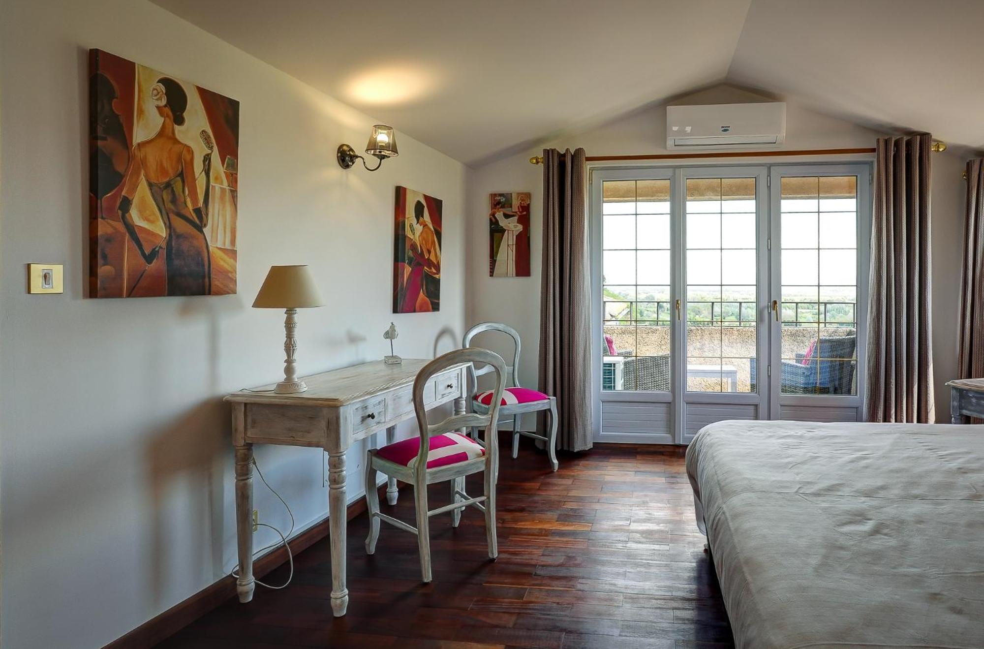 Double Room with Terrace - Photo 1
