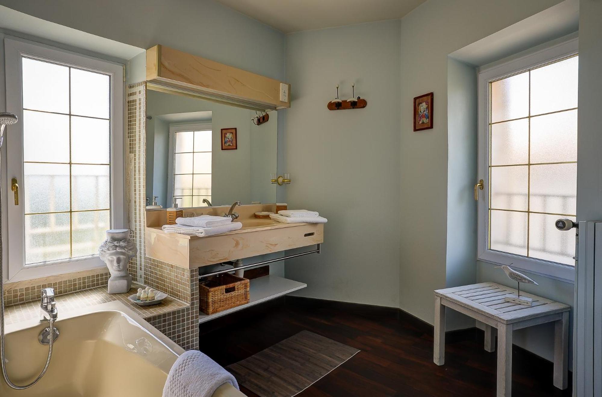Double Room with Terrace - Photo 8