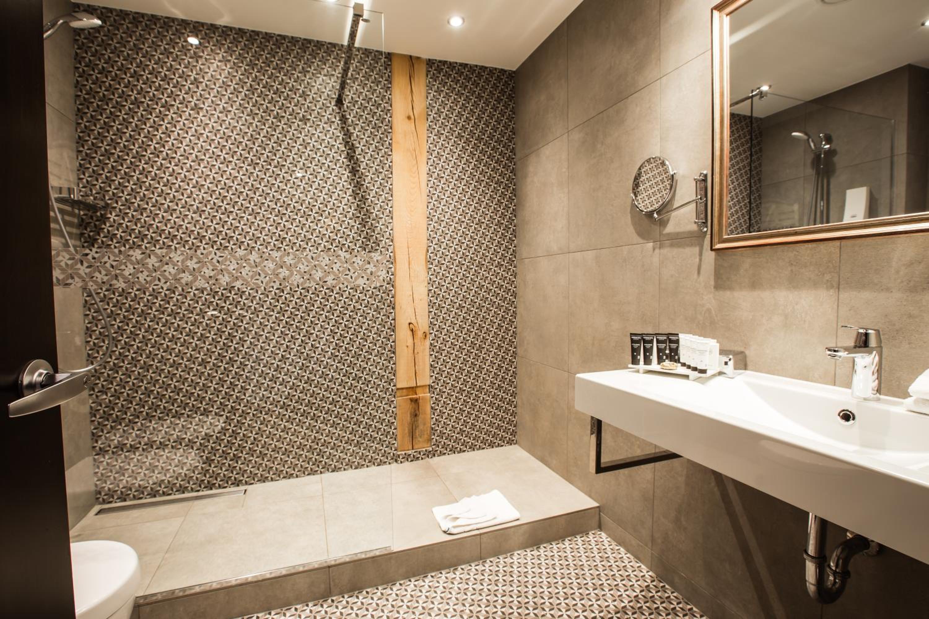 Junior Suite with Terrace - Photo 2