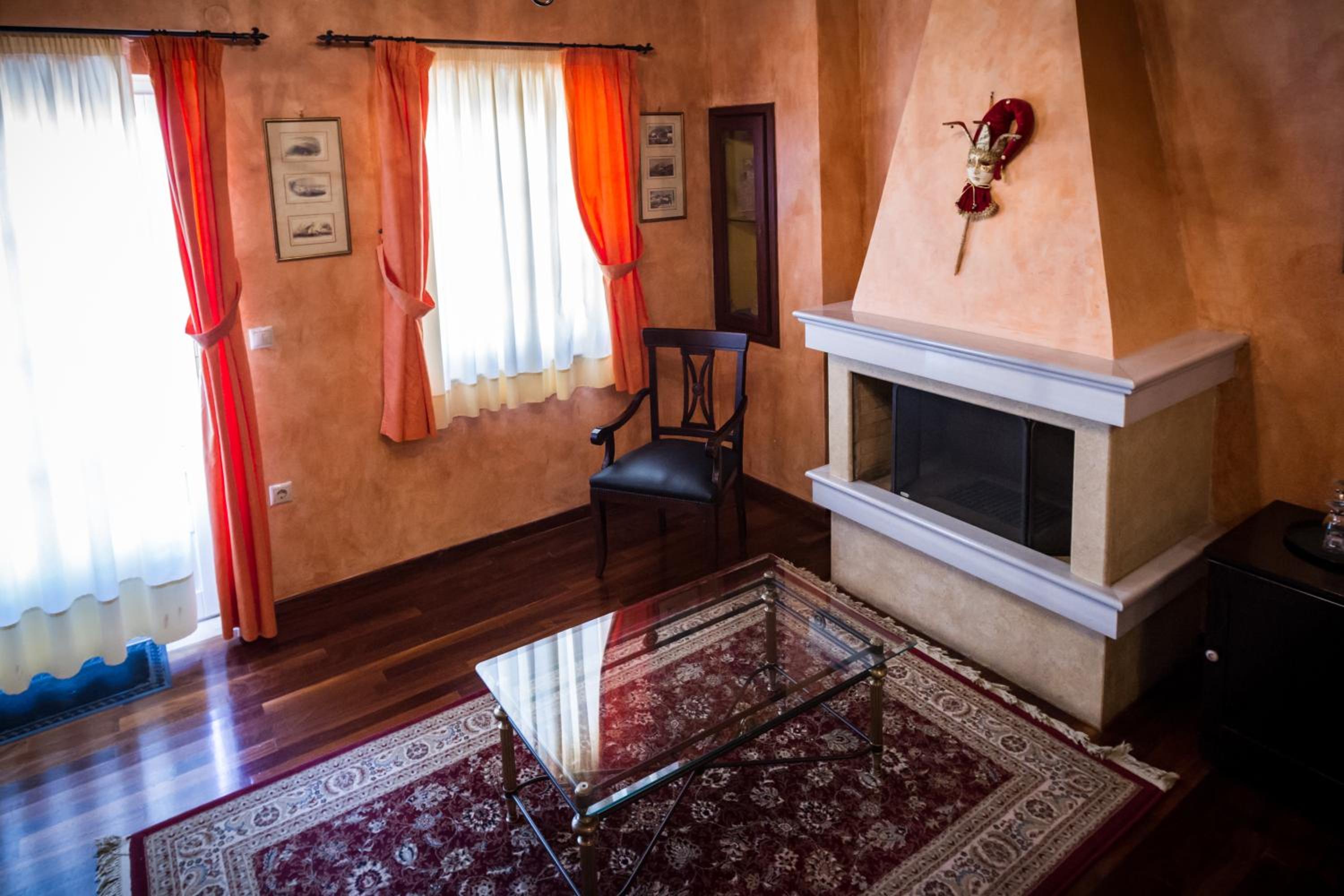 Deluxe Double Room with Balcony and Sea View photo 1