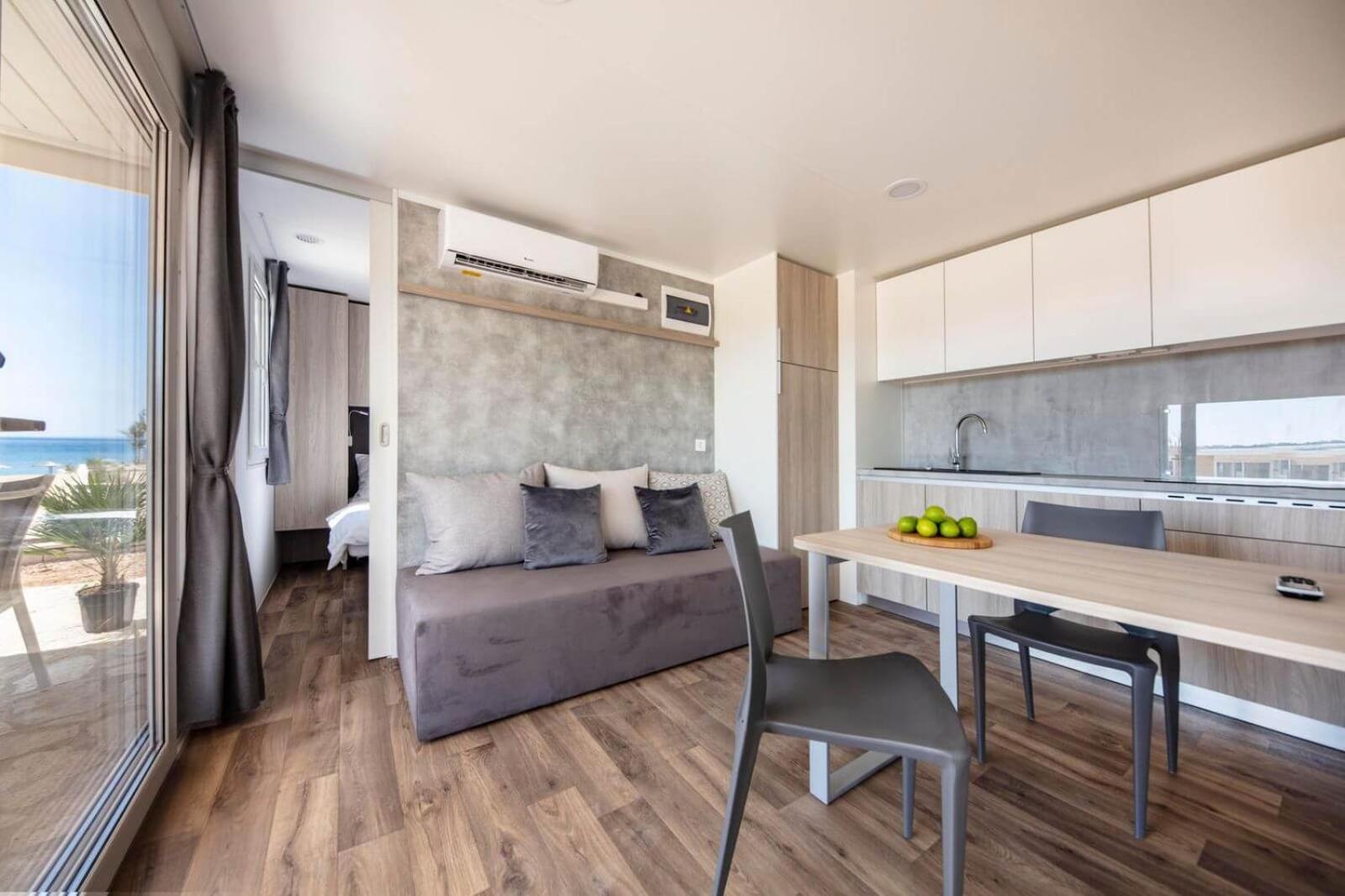 Pinus Mobile Home - Photo 7