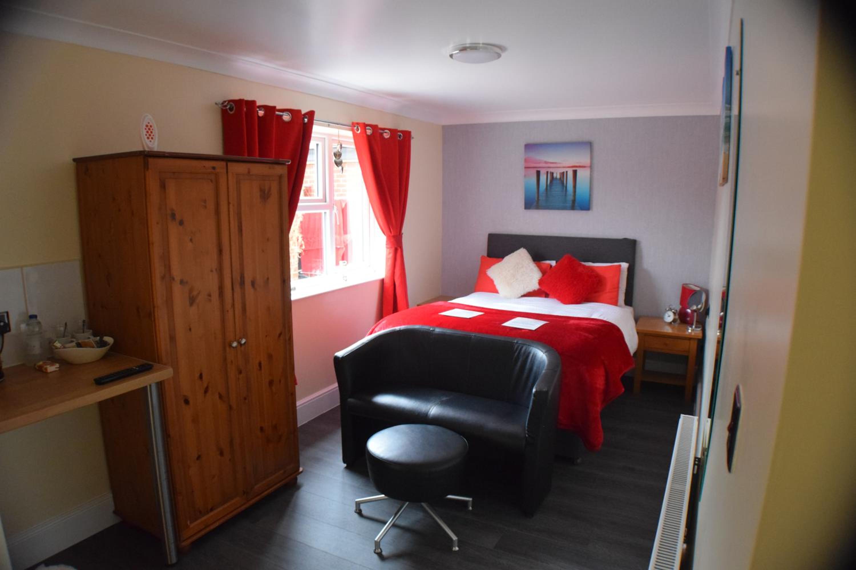 Double Room - Disability Access photo 1