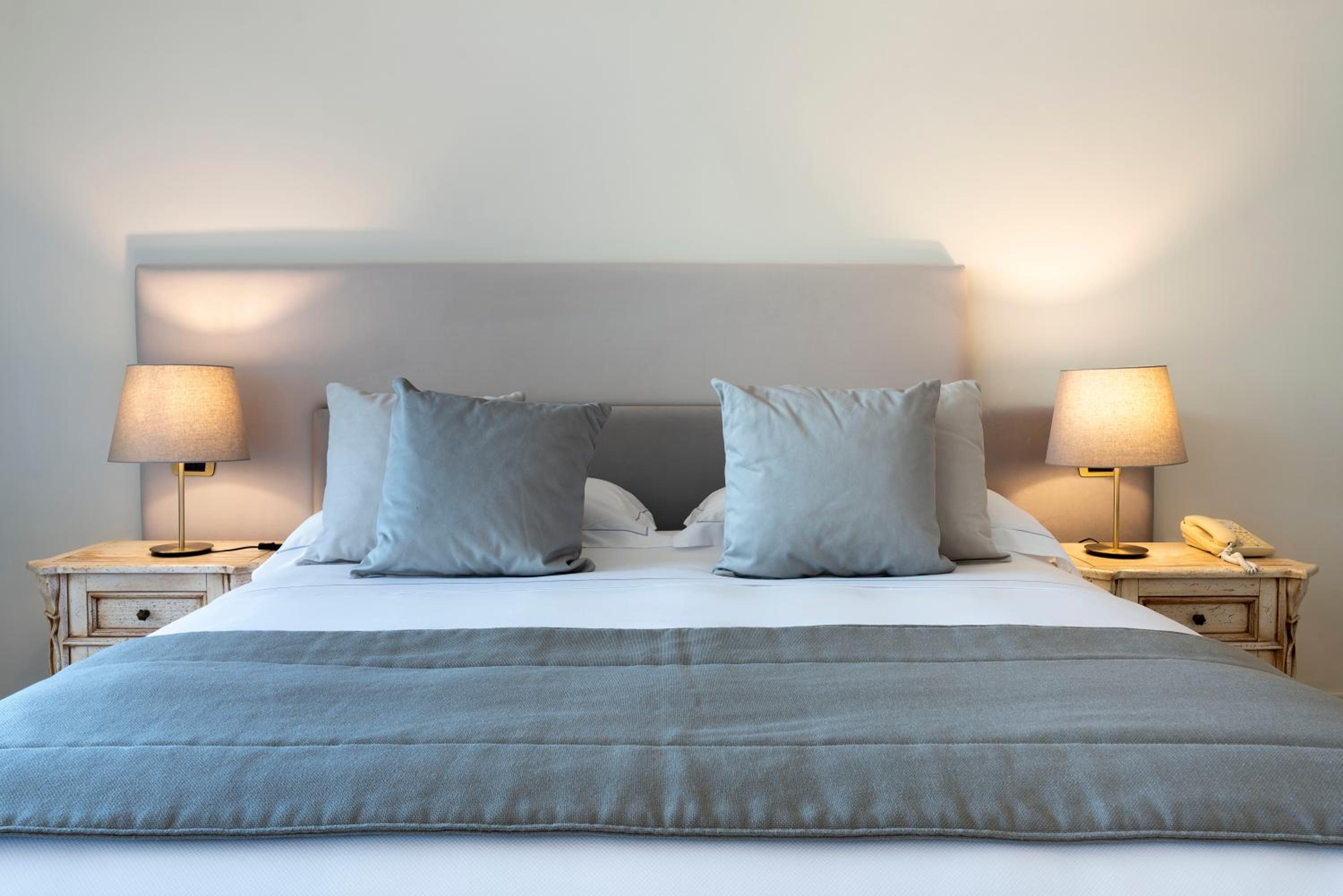 Superior Double or Twin Room with Sea View - Photo 1