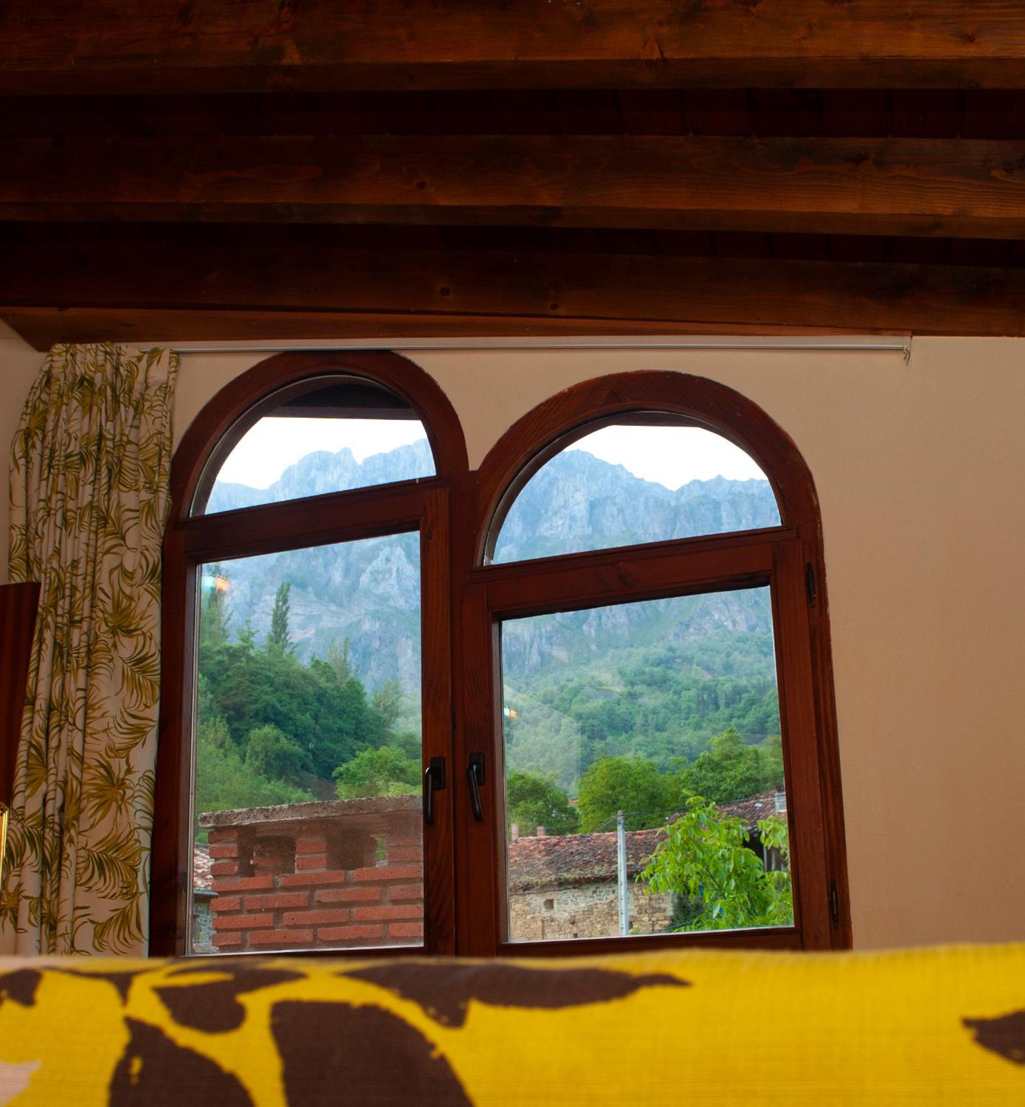 Double Room with Spa Bath photo 3