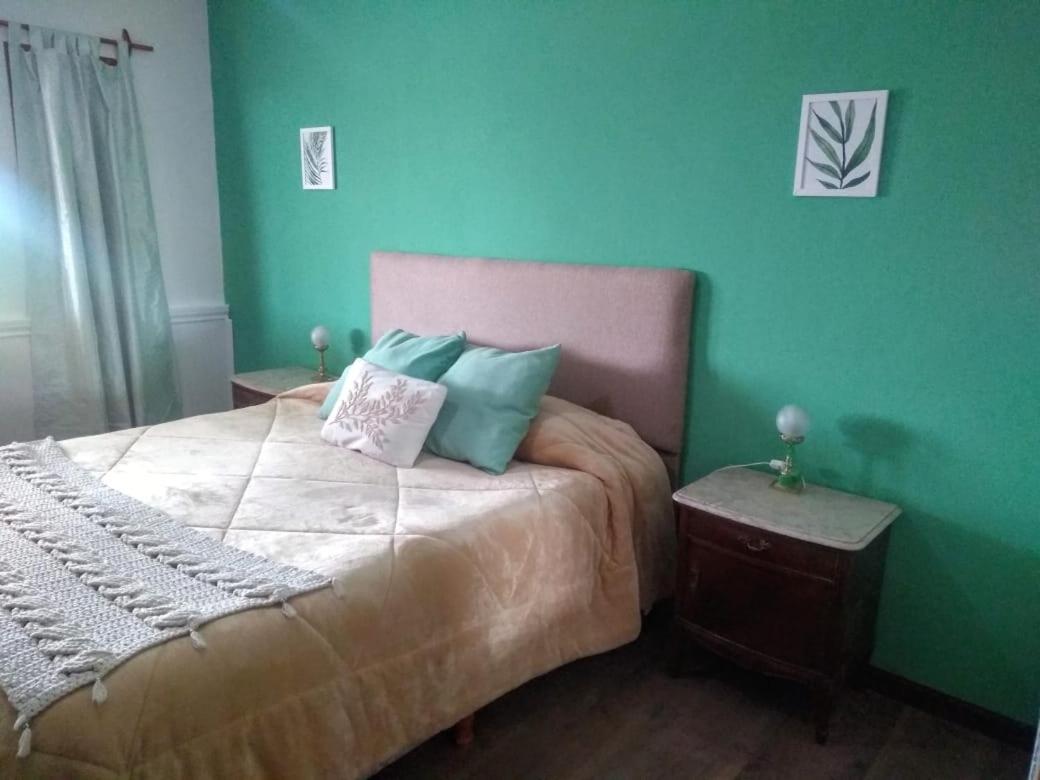 Double Room with Pool and Mountain View