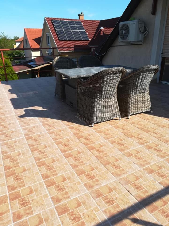Quadruple Room with Terrace