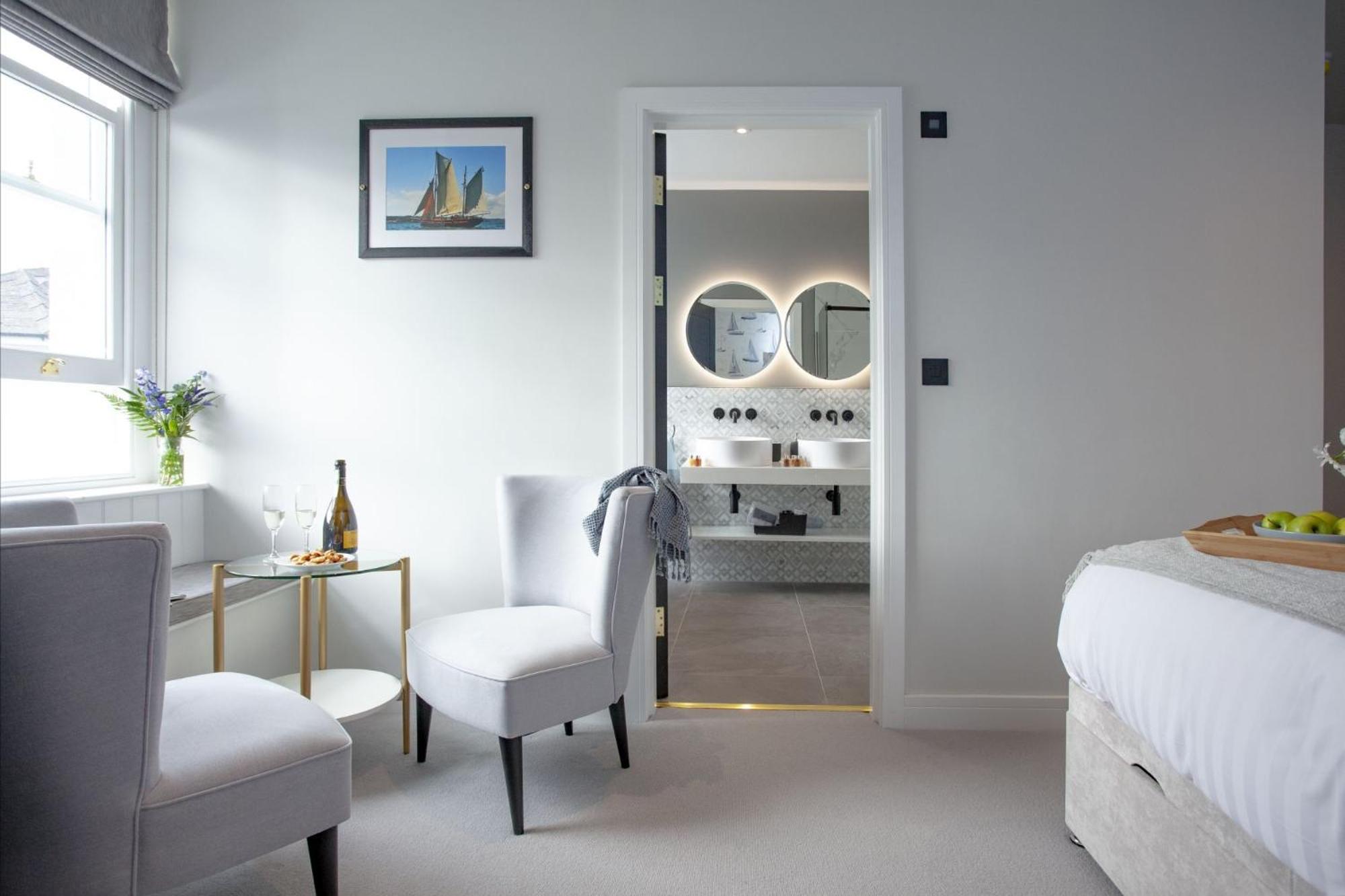 Suite with Sea View