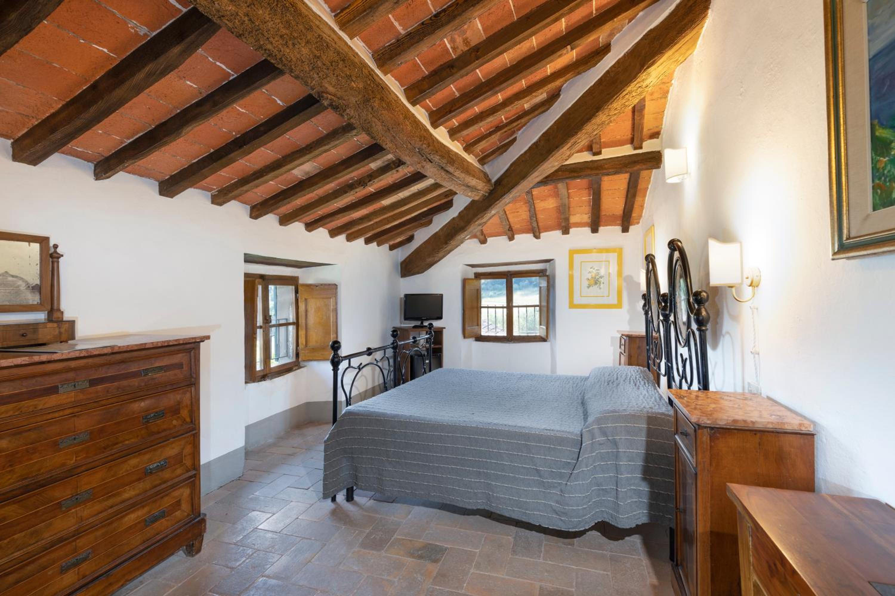 Double Room - Photo 4