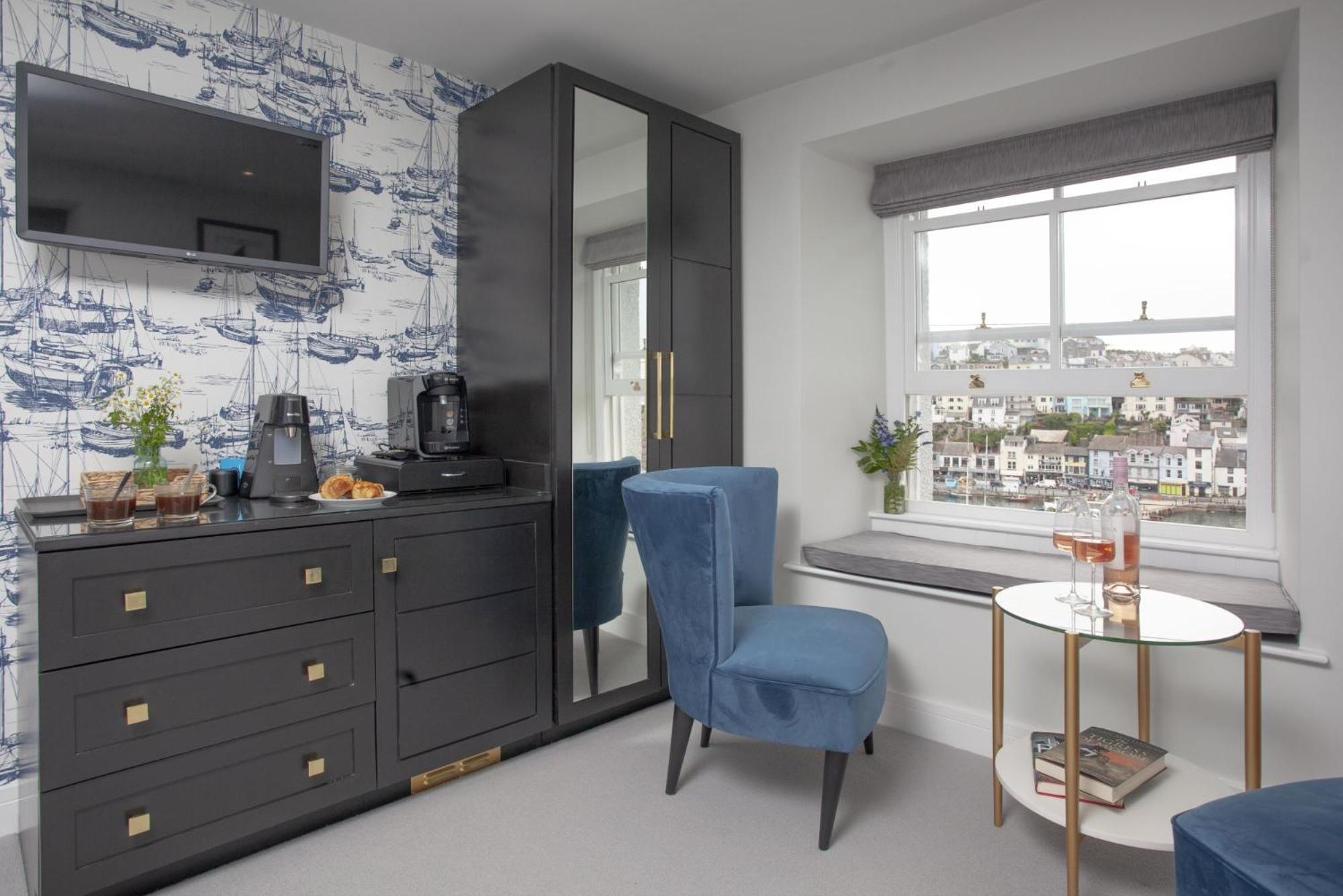 Suite with Sea View