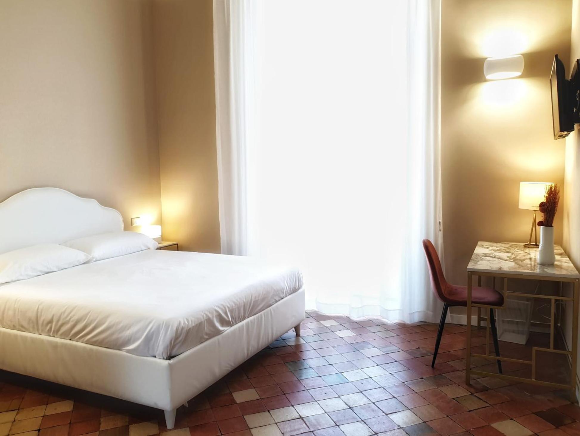 Double Room - Photo 1