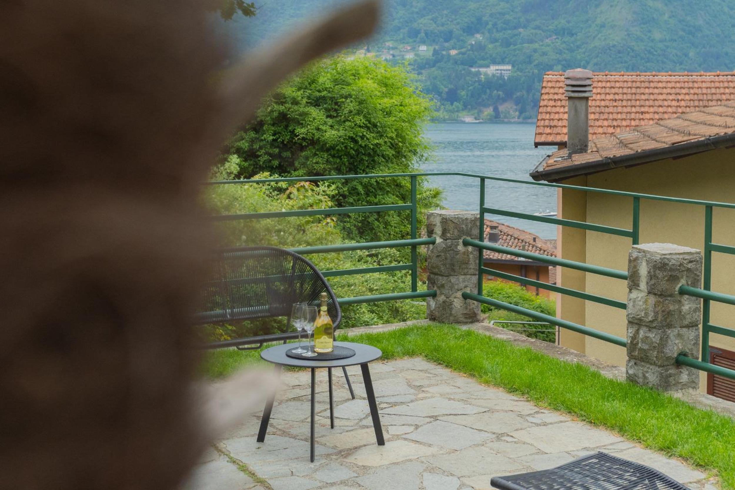 Apartment with Garden View photo 3