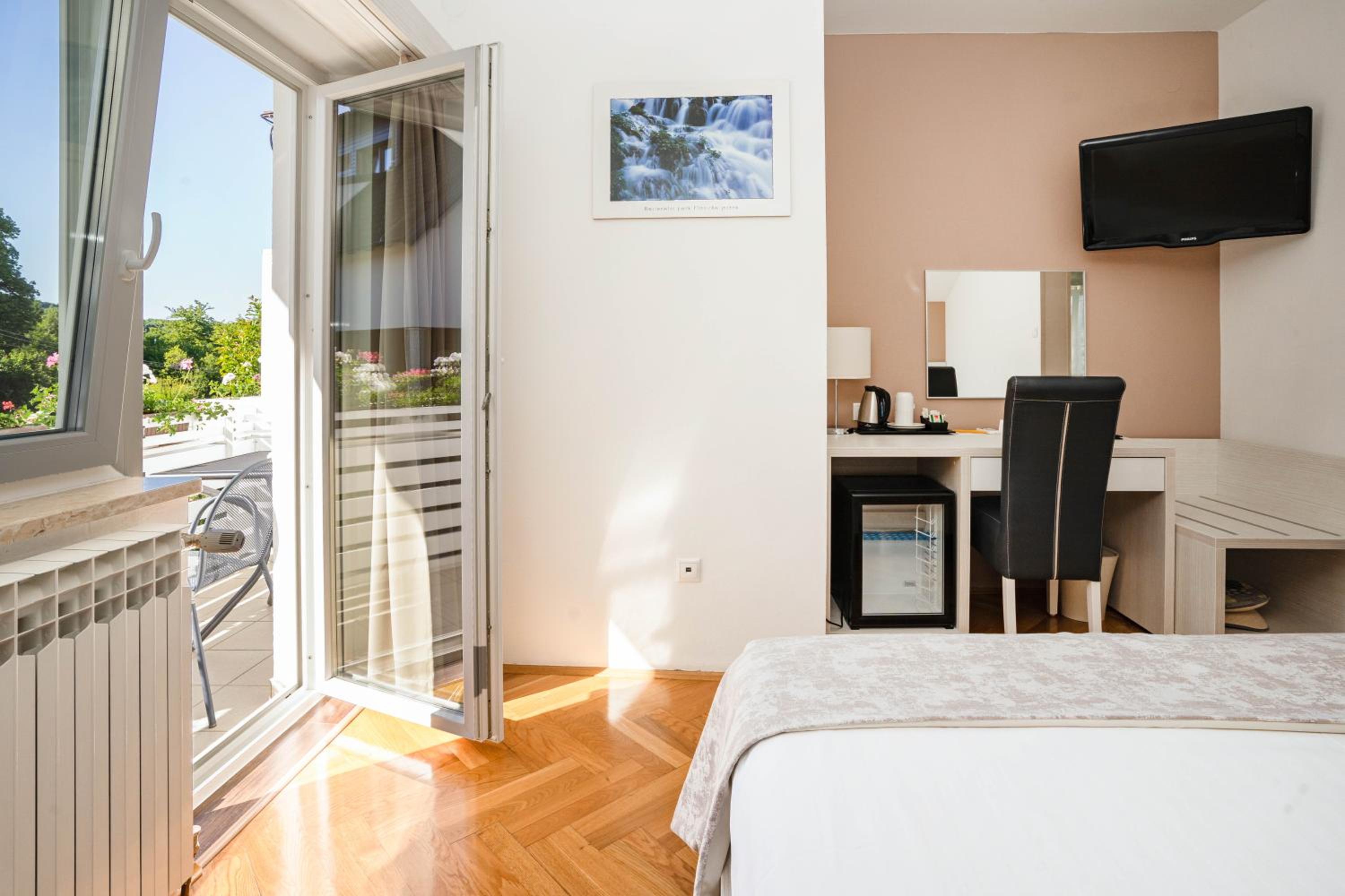Comfort Double or Twin Room with Balcony