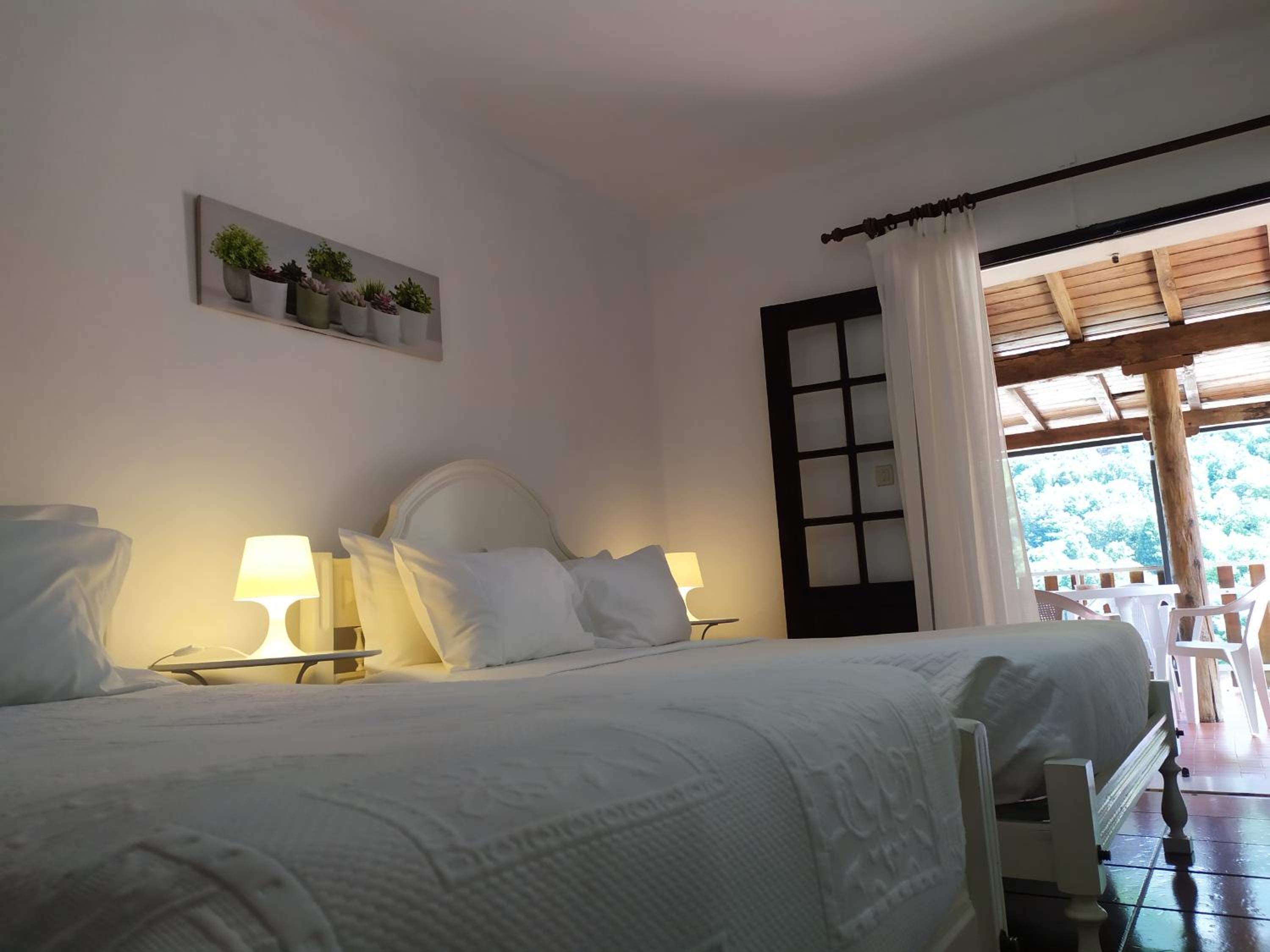 Quadruple Room - Photo 1