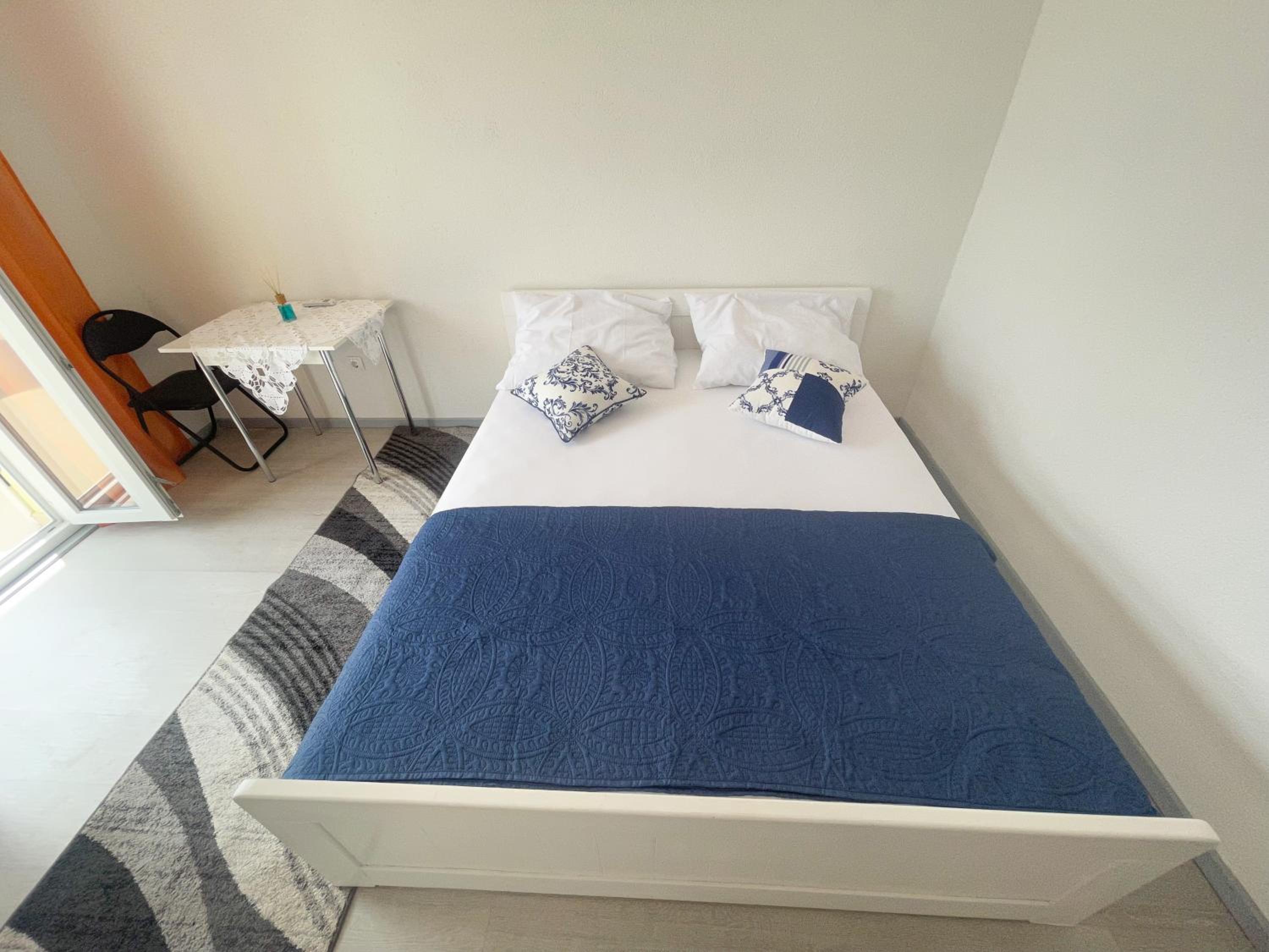 Studio Apartment with Sea View photo 1