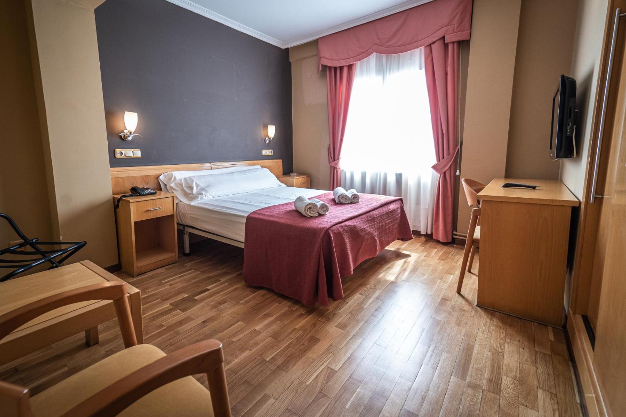 Double Queen Room photo 2